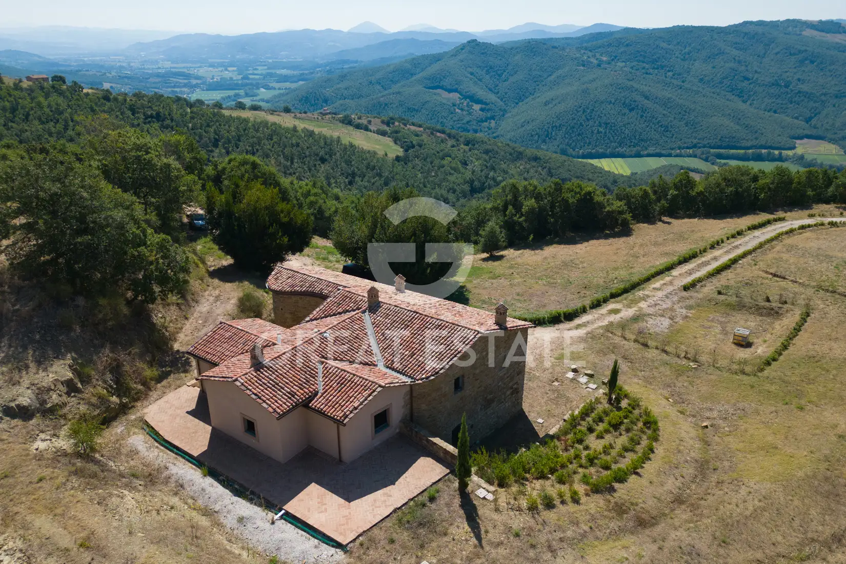 Дом 440м² в Италии, Перуджа. Стоимостью 2000000€ аренда фото-1