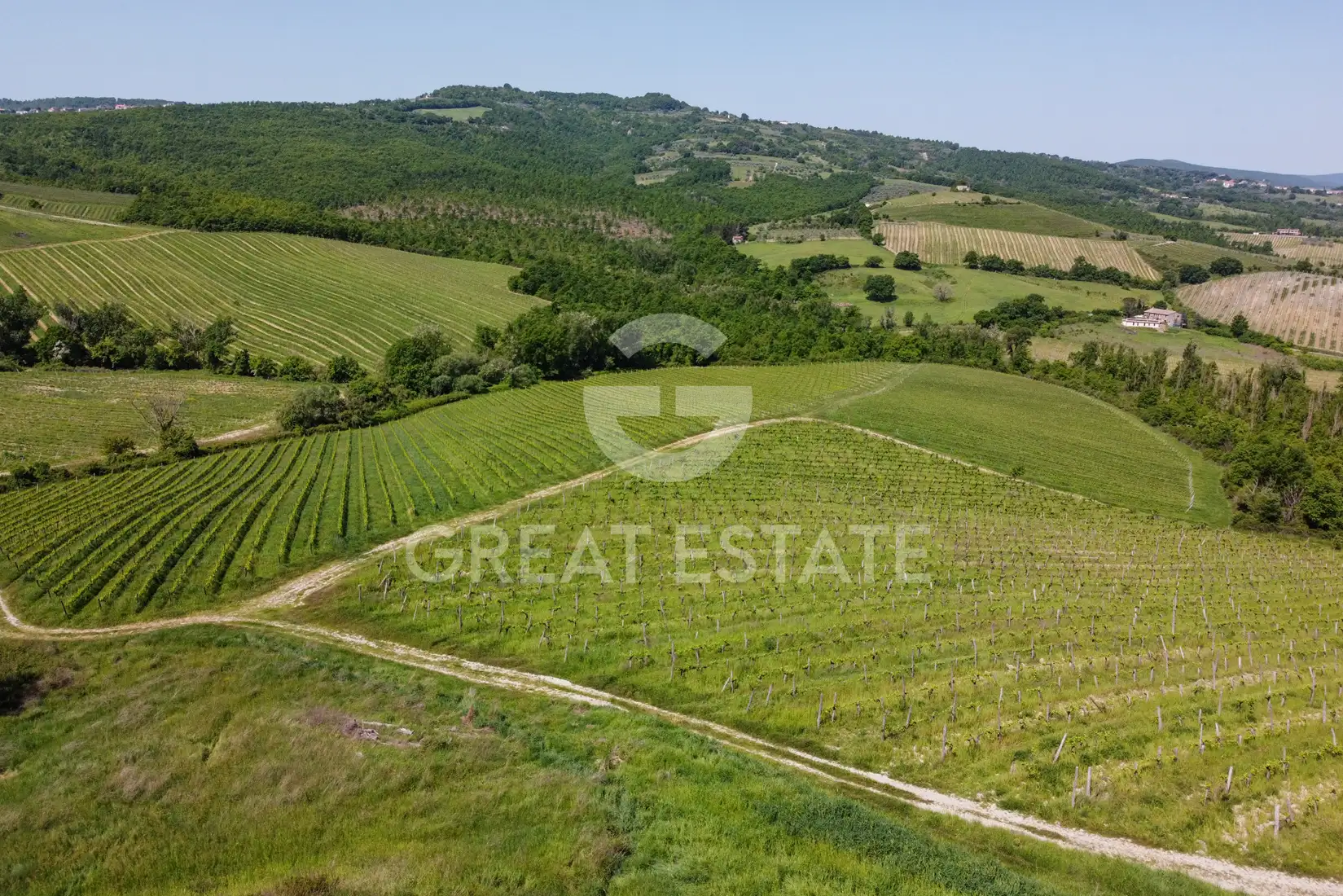 Дом 558м² в Италии, Терни. Стоимостью 2300000€ аренда фото-13