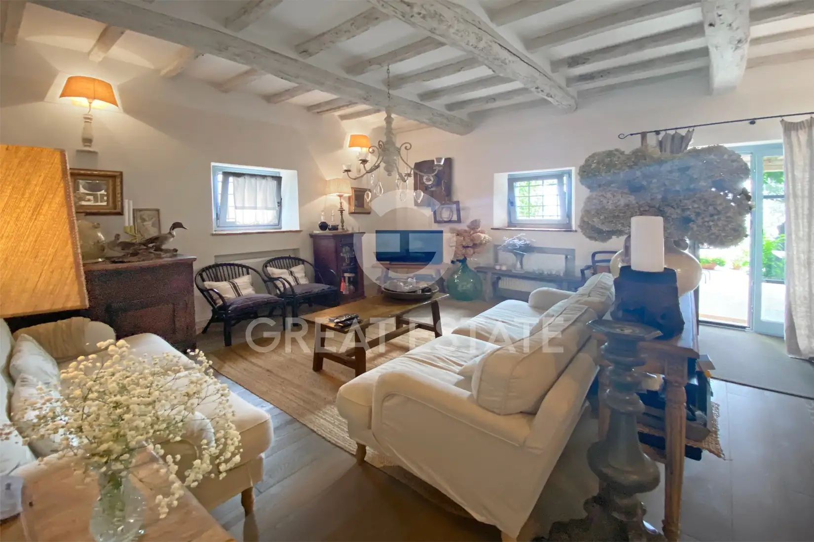 Дом 320м² в Италии, Ареццо. Стоимостью 1200000€ аренда фото-14