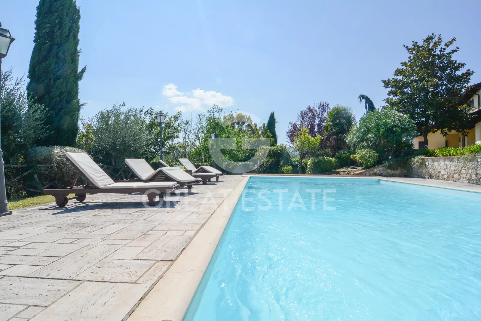 Вилла 838м² в Италии, Перуджа. Стоимостью 950000€ аренда фото-9