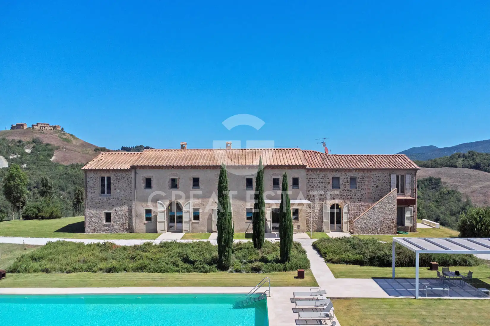 Дом 1278м² в Италии, Пиза. Стоимостью 3500000€ аренда фото-1