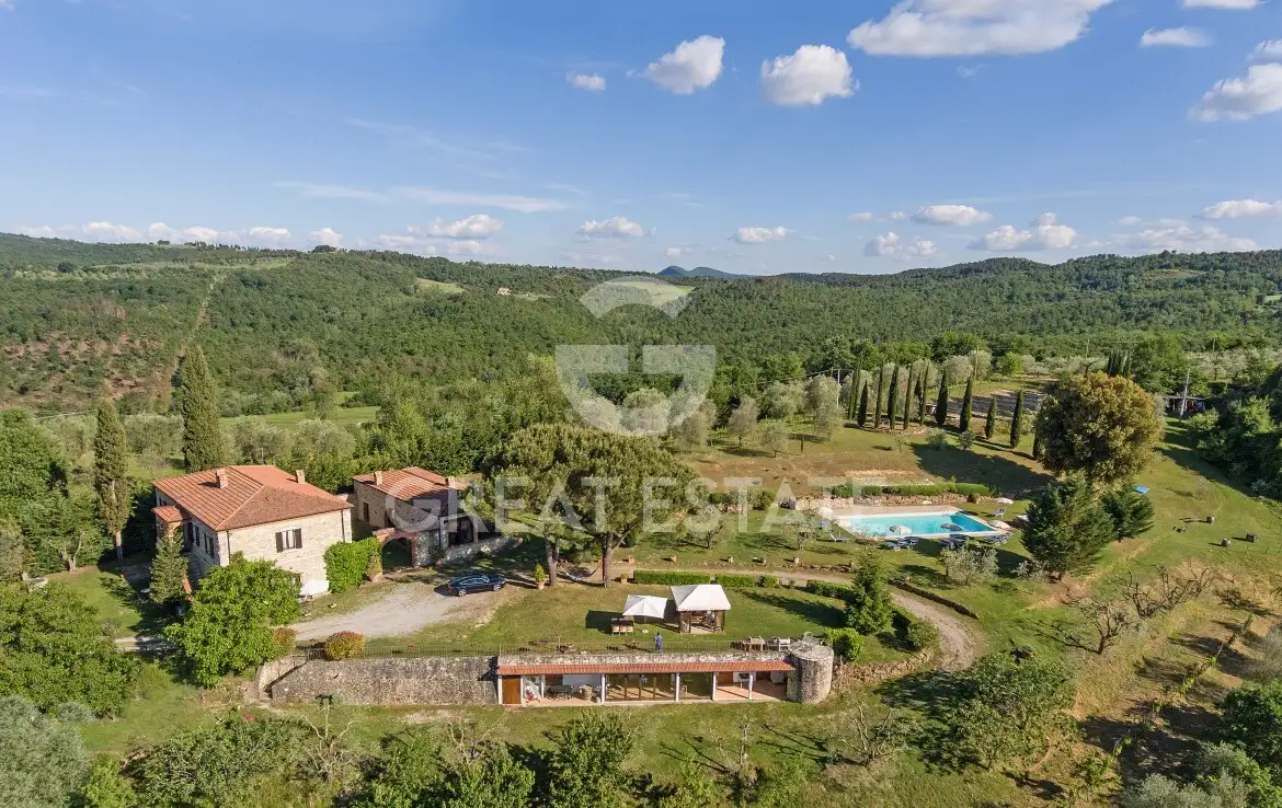 Дом 540м² в Италии, Сиена. Стоимостью 1200000€ аренда фото-1