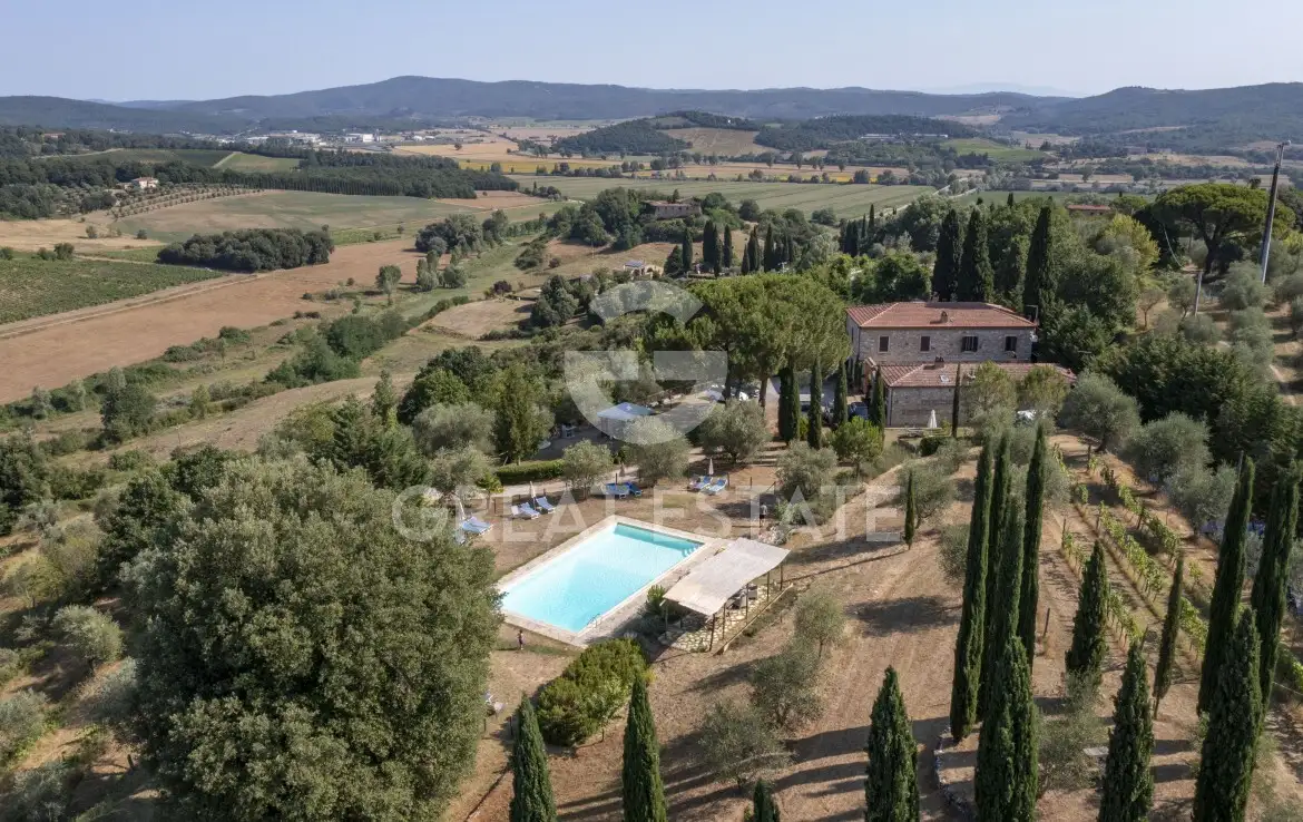 Дом 540м² в Италии, Сиена. Стоимостью 1200000€ аренда фото-2