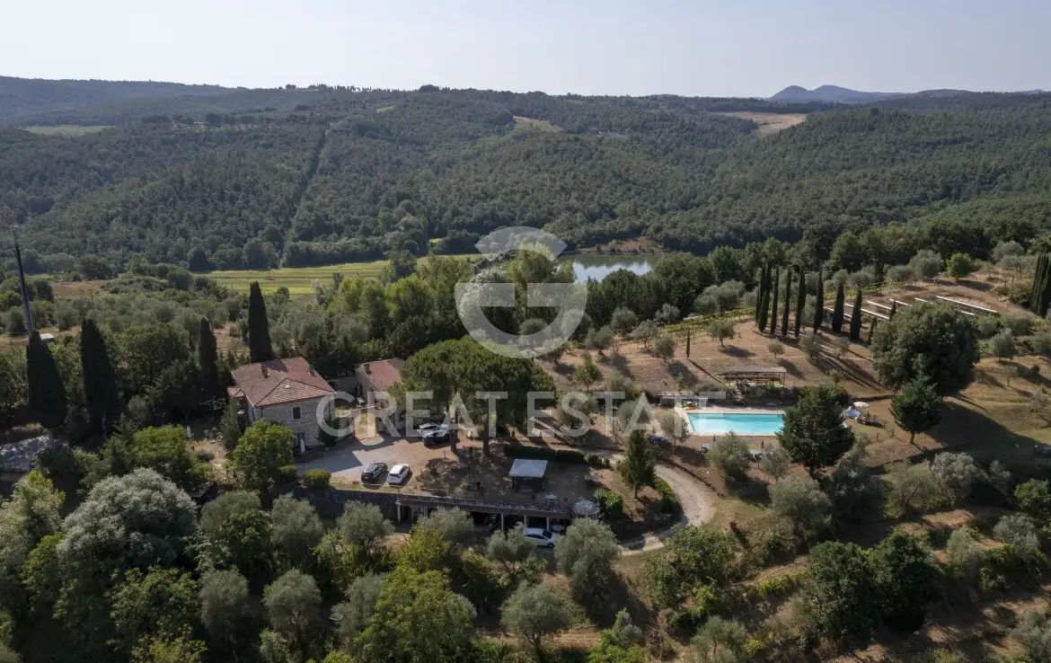 Дом 540м² в Италии, Сиена. Стоимостью 1200000€ аренда фото-3