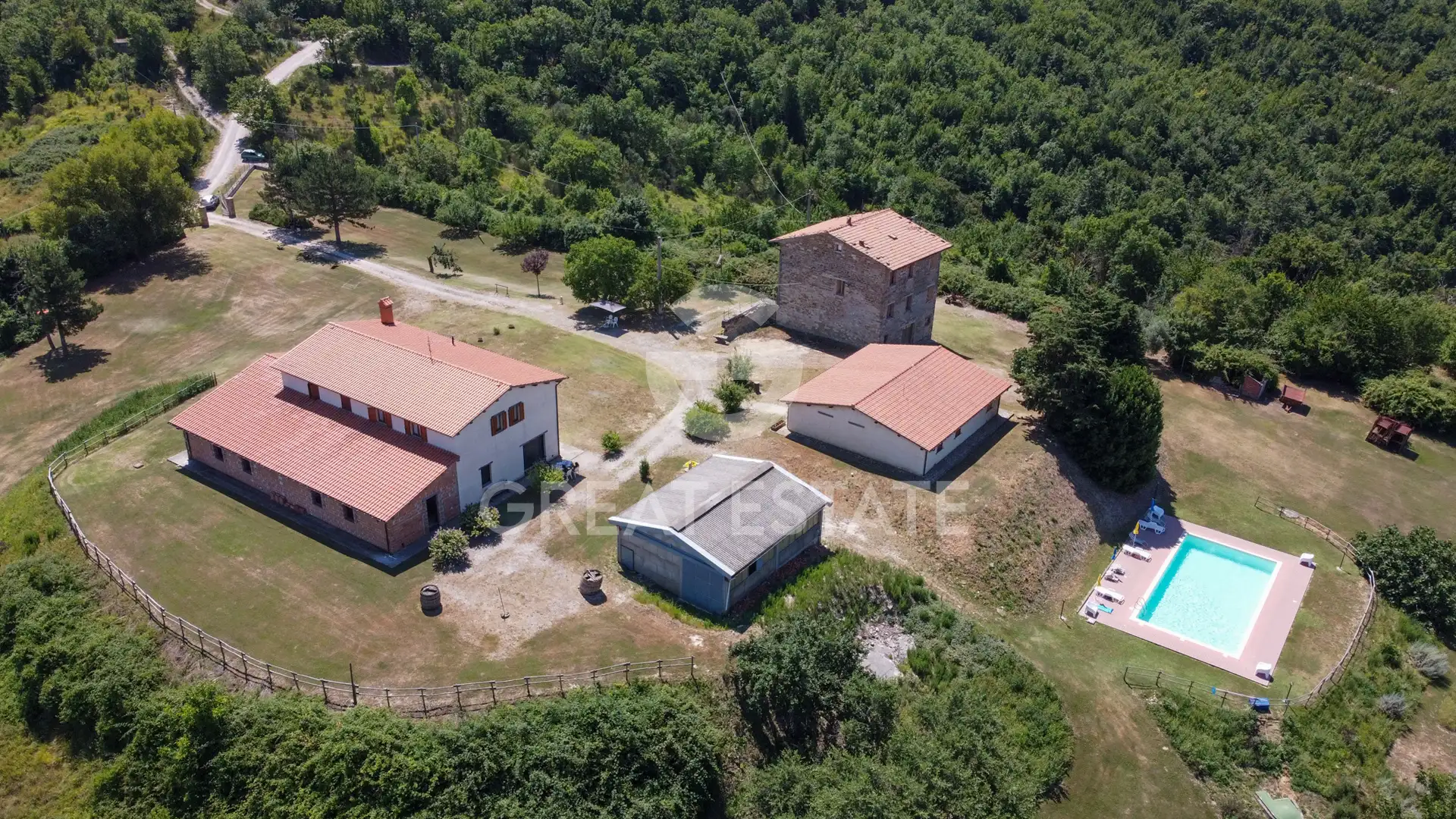 Дом 760м² в Италии, Перуджа. Стоимостью 890000€ аренда фото-1