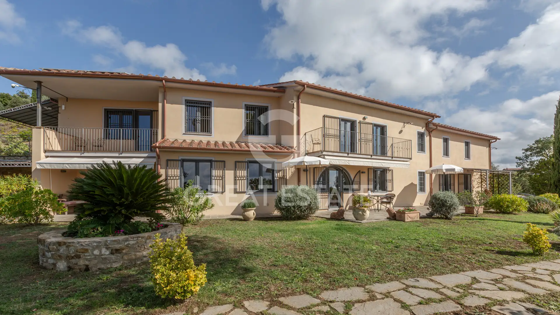 Вилла 414м² в Италии, Перуджа. Стоимостью 1295000€ аренда фото-5