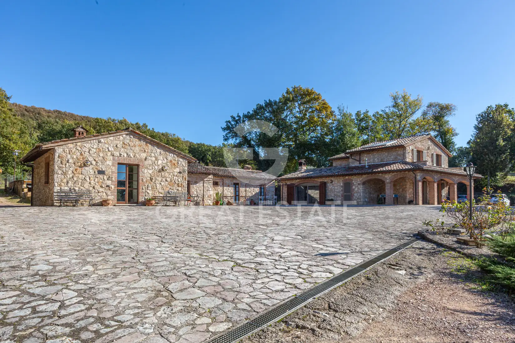 Дом 377м² в Италии, Перуджа. Стоимостью 780000€ аренда фото-3