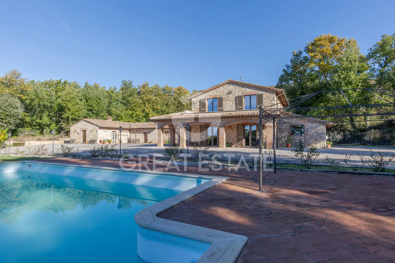 Дом 377м² в Италии, Перуджа. Стоимостью 780000€ аренда фото-6