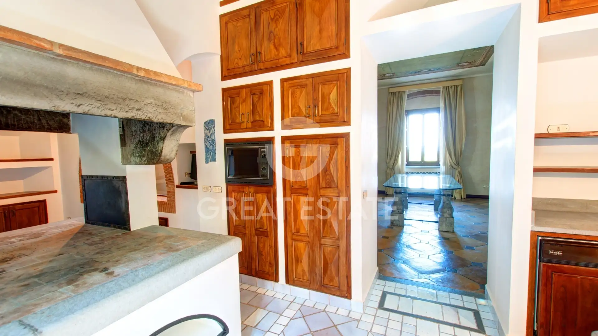 Вилла 1009м² в Италии, Ареццо. Стоимостью 1500000€ аренда фото-9