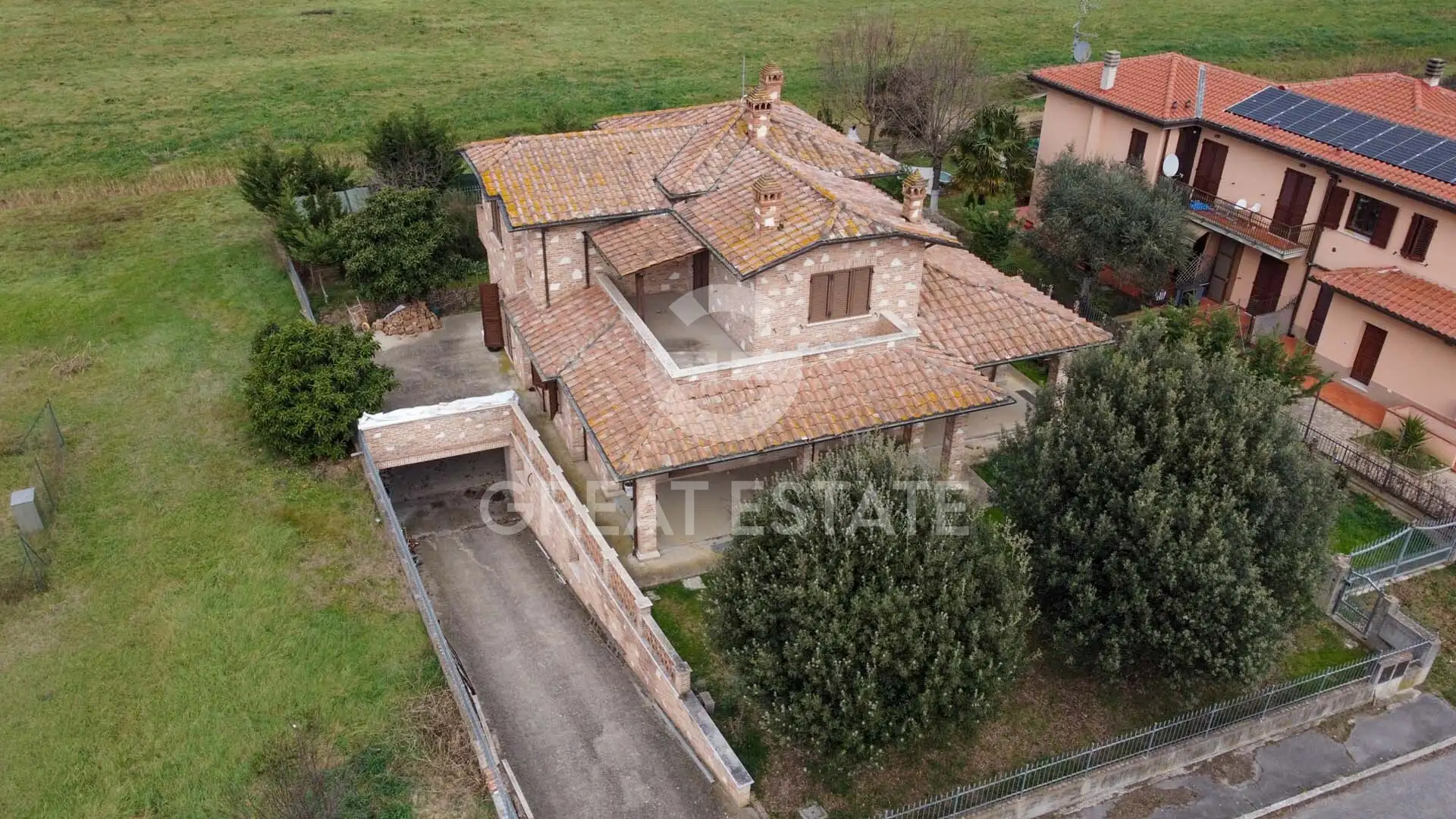 Дом 498м² в Италии, Перуджа. Стоимостью 420000€ аренда фото-2