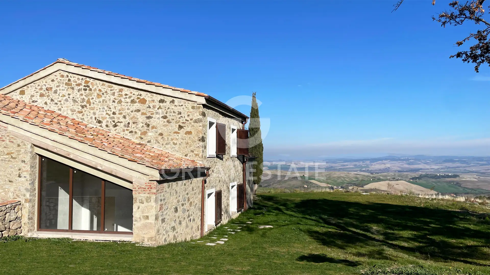 Дом 310м² в Италии, Сиена. Стоимостью 1680000€ аренда фото-2