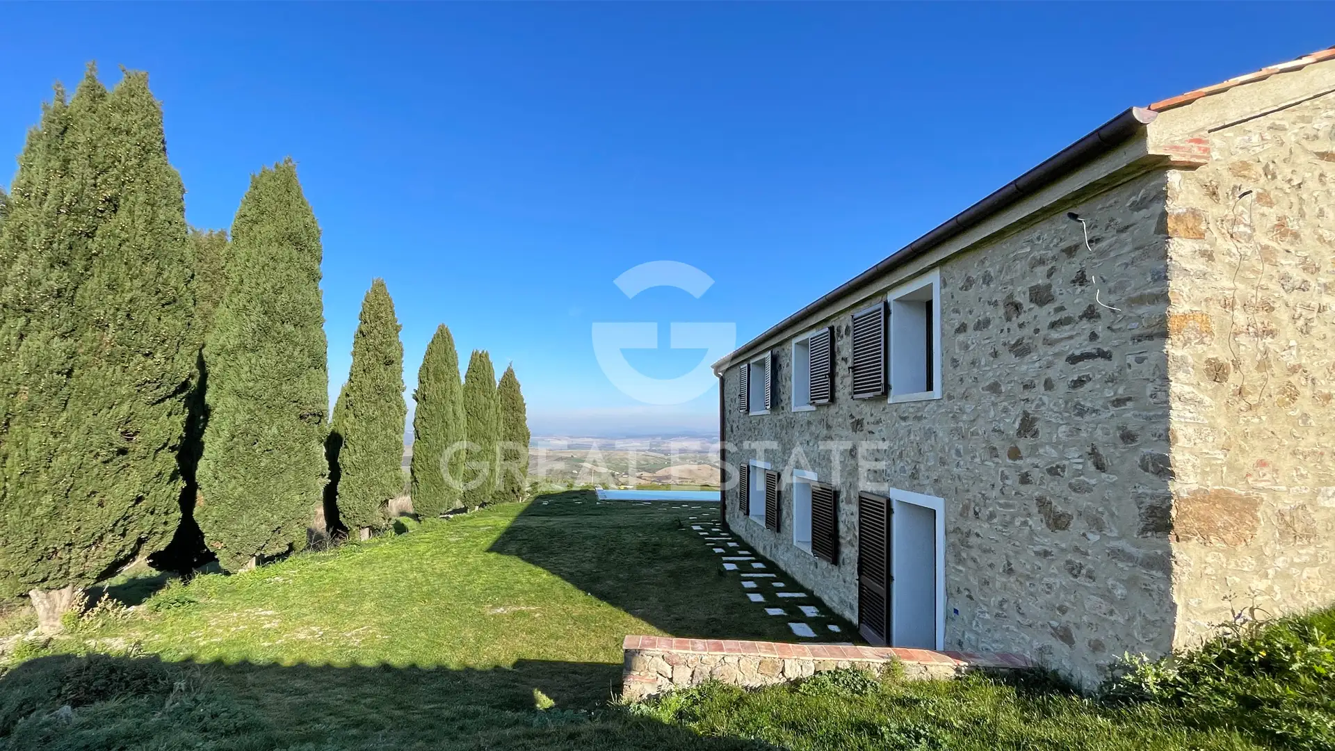 Дом 310м² в Италии, Сиена. Стоимостью 1680000€ аренда фото-8