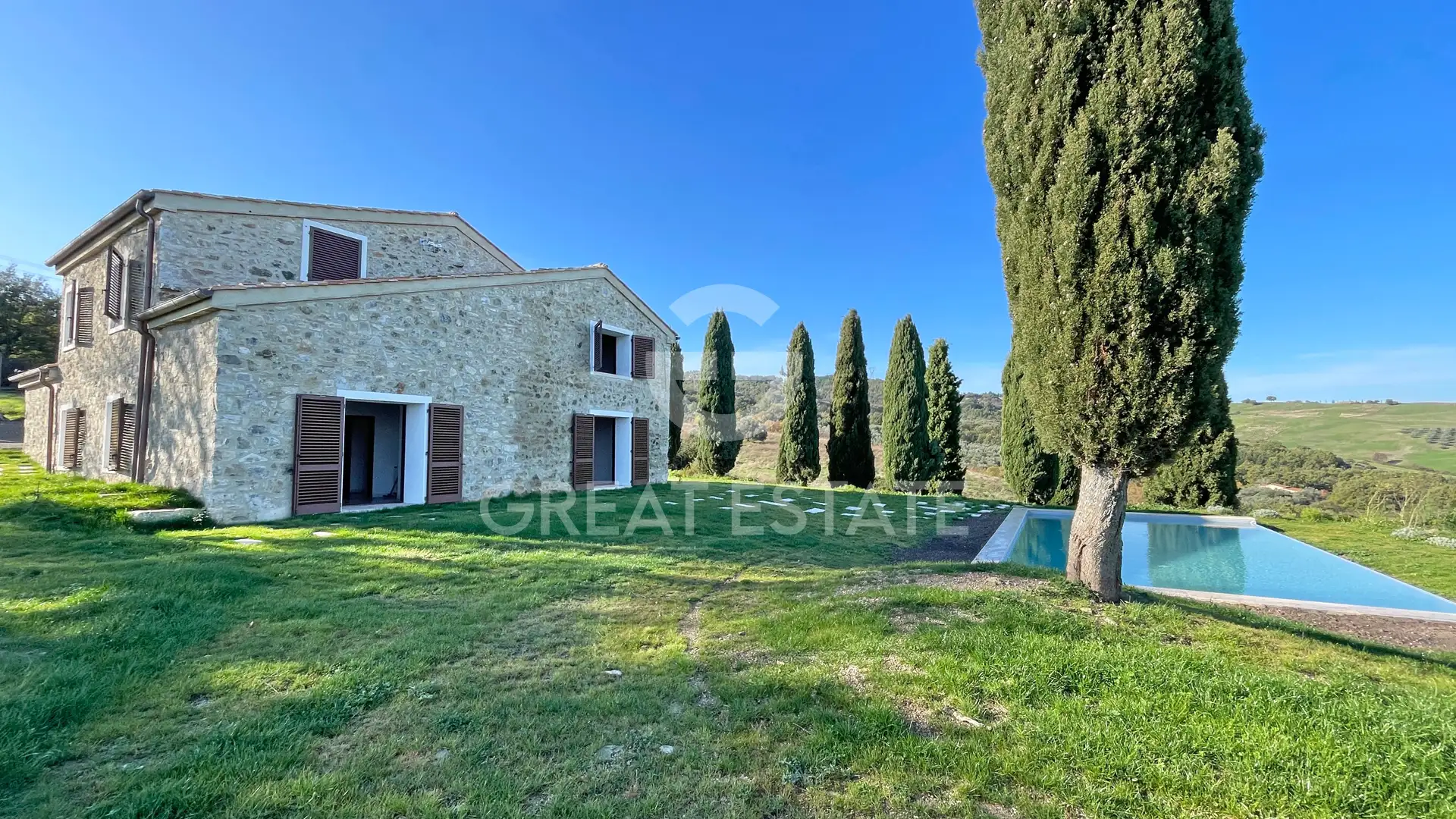 Дом 310м² в Италии, Сиена. Стоимостью 1680000€ аренда фото-11