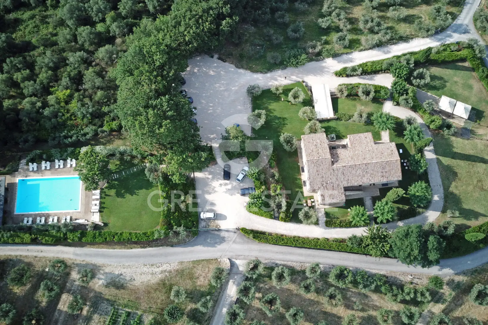 Дом 818м² в Италии, Перуджа. Стоимостью 1480000€ аренда фото-12