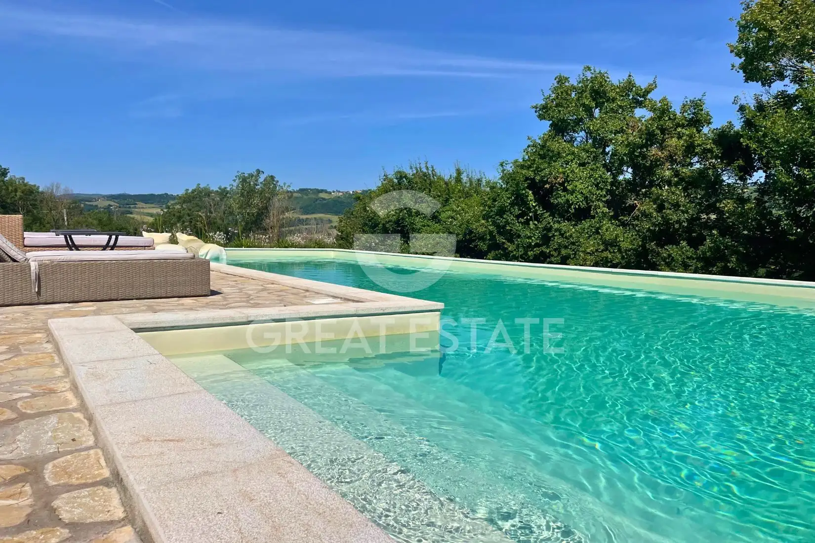 Дом 374м² в Италии, Перуджа. Стоимостью 1100000€ аренда фото-15