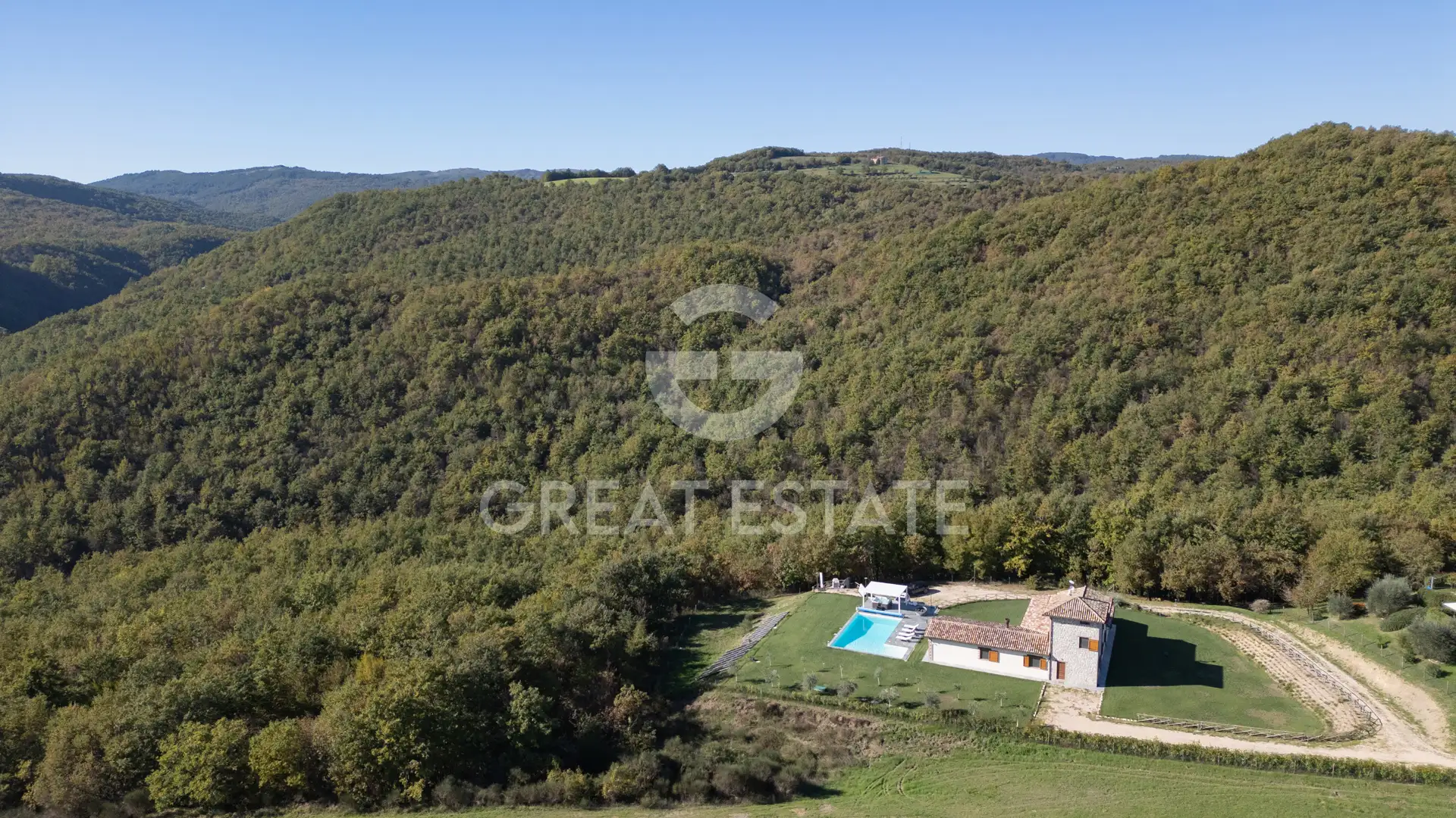 Дом 414м² в Италии, Терни. Стоимостью 1000000€ аренда фото-2