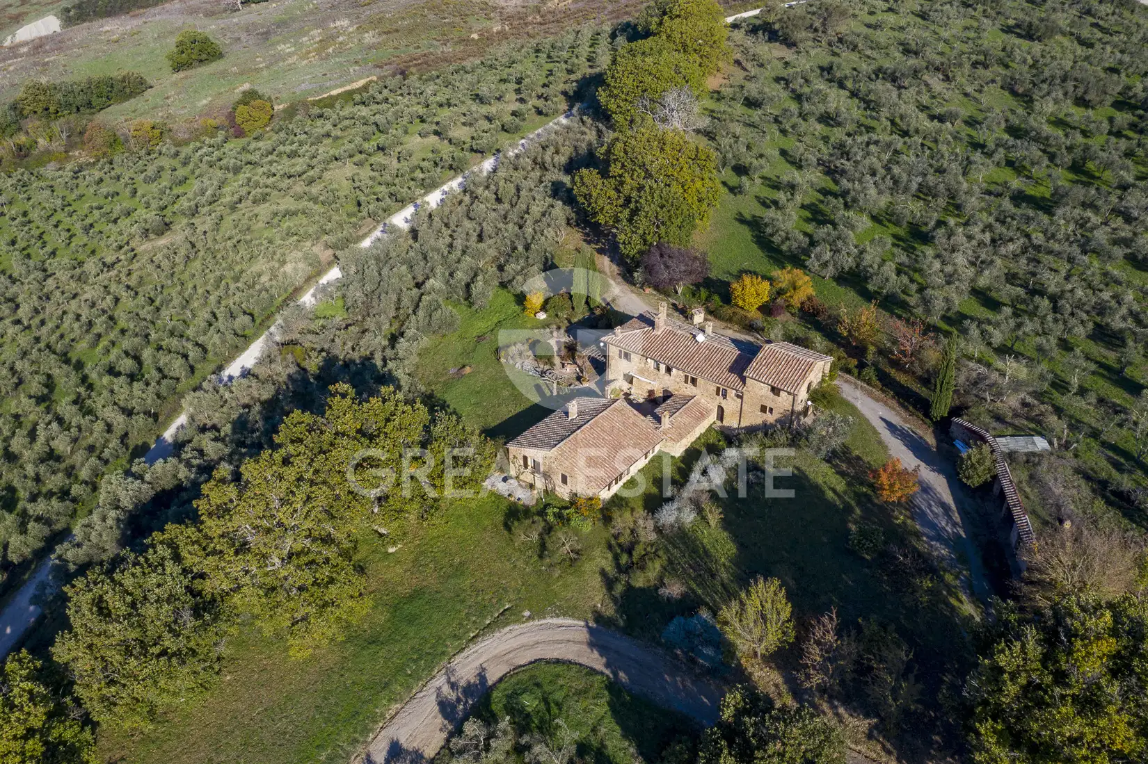 Дом 632м² в Италии, Сиена. Стоимостью 1900000€ аренда фото-9