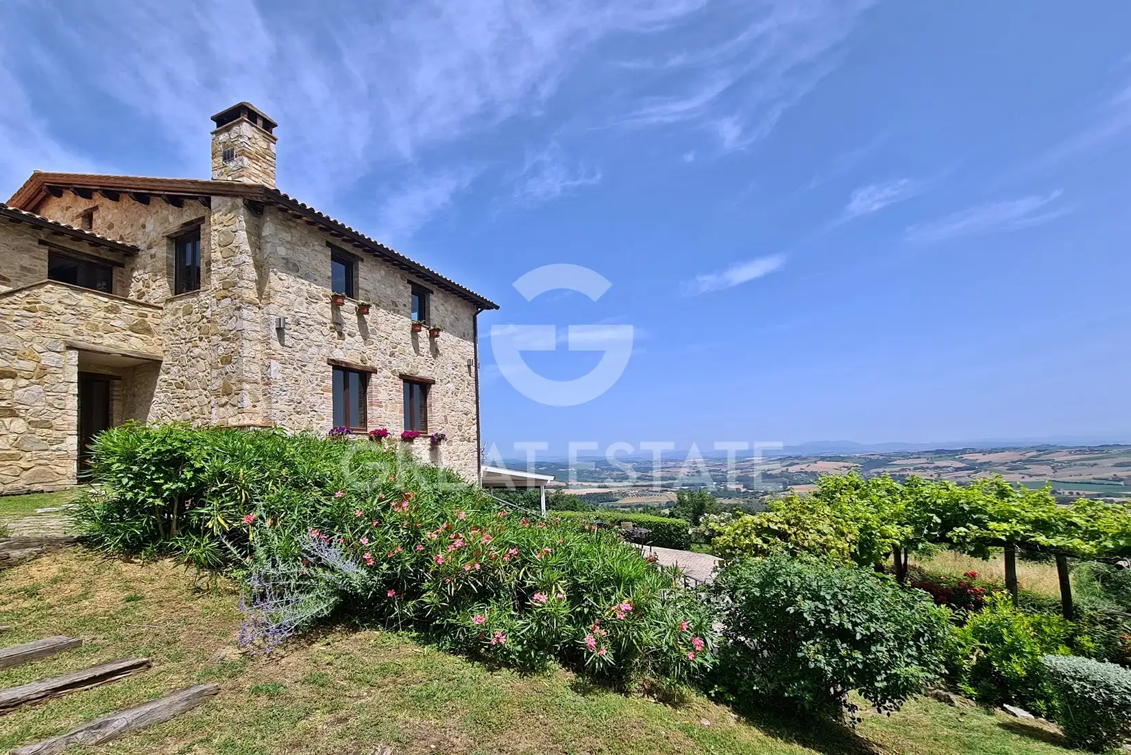 Дом 815м² в Италии, Терни. Стоимостью 845000€ аренда фото-2