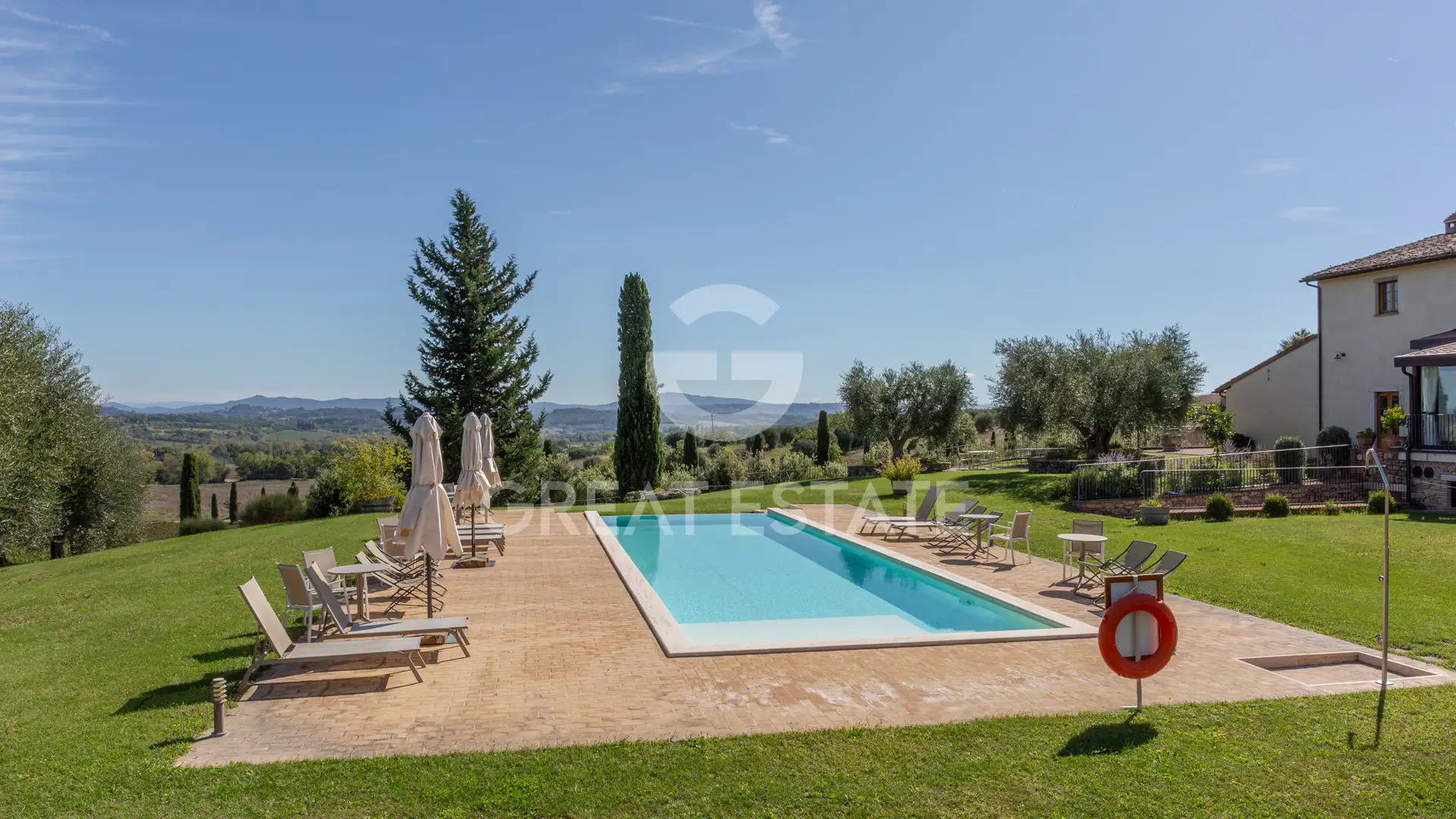 Дом 4584м² в Италии, Сиена. Стоимостью 15000000€ аренда фото-6