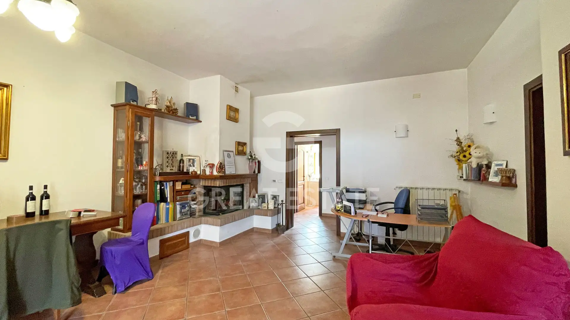 Дача 610м² в Италии, Сиена. Стоимостью 860000€ аренда фото-14