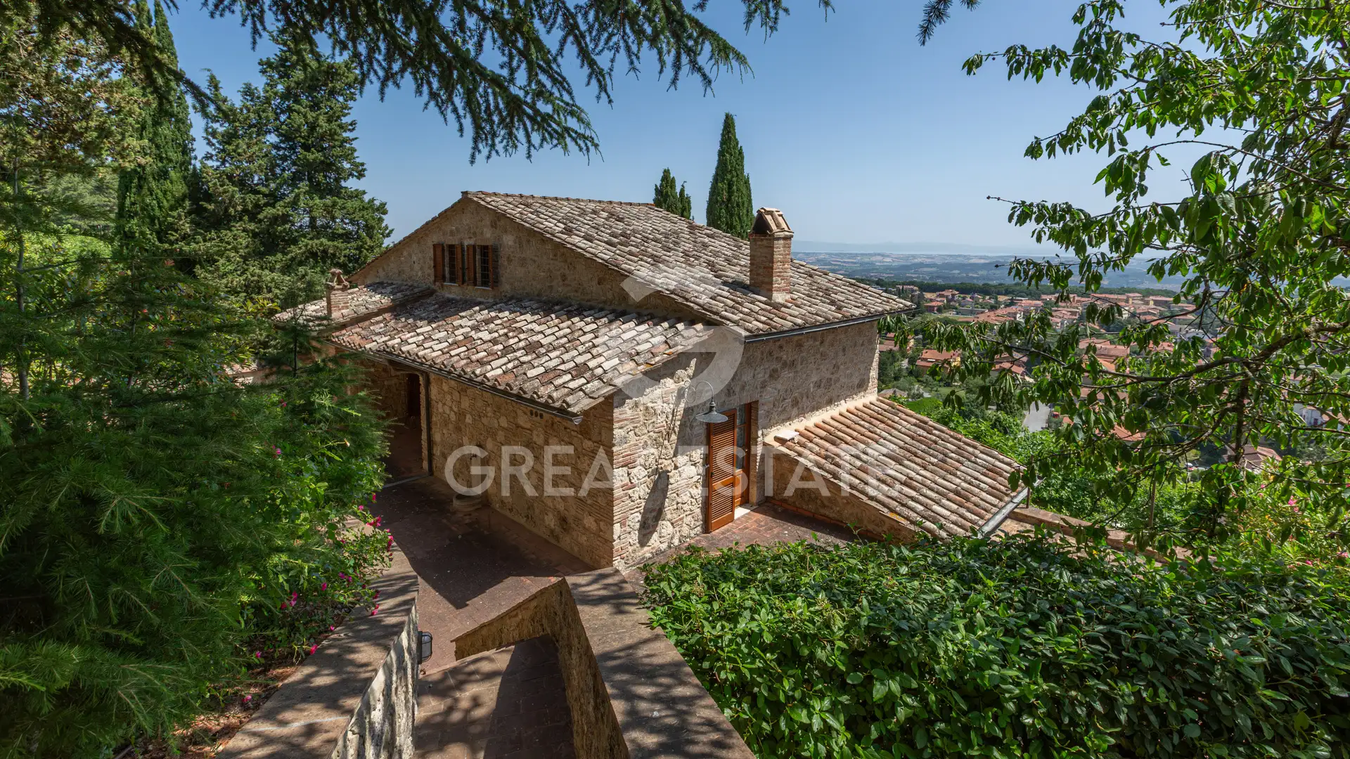 Дом 651м² в Италии, Сиена. Стоимостью 1800000€ аренда фото-6