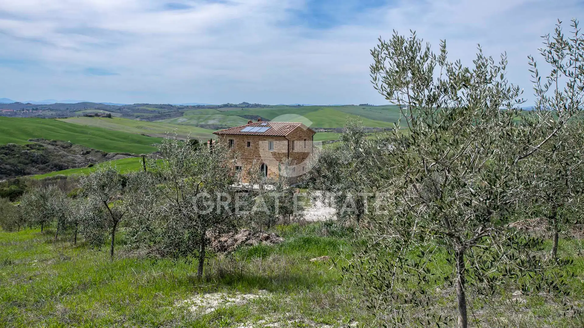 Дом 332м² в Италии, Сиена. Стоимостью 1390000€ аренда фото-2