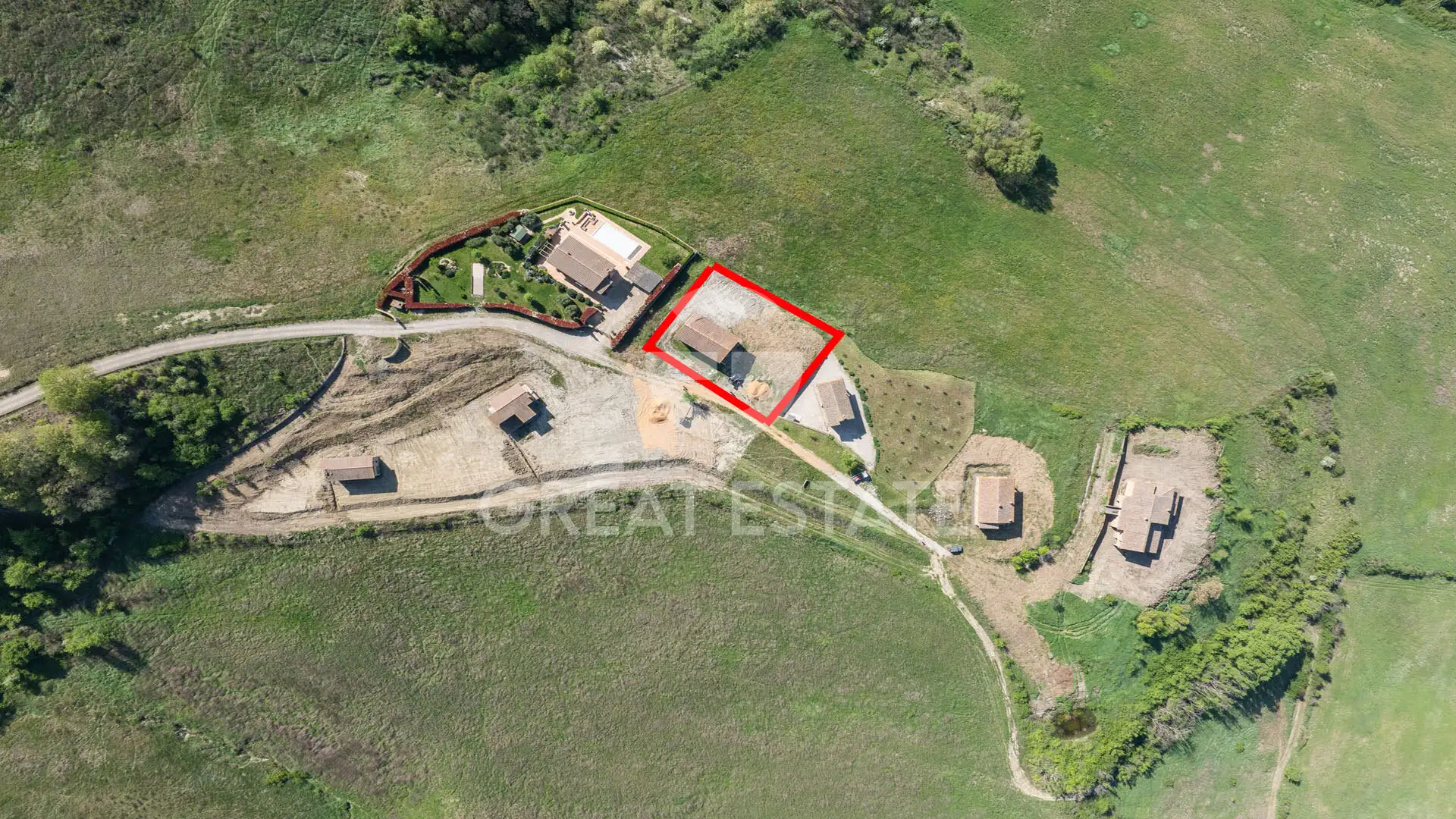 Дом 255м² в Италии, Сиена. Стоимостью 1070000€ аренда фото-3