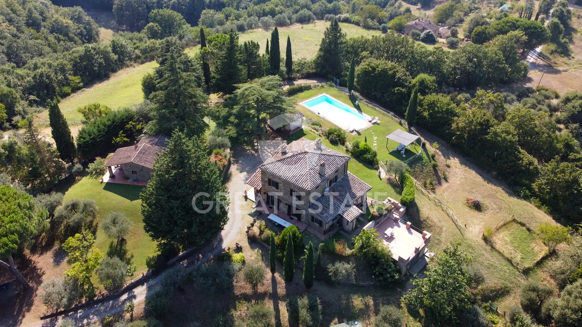 Дом 903м² в Италии, Перуджа. Стоимостью 1200000€ аренда фото-1