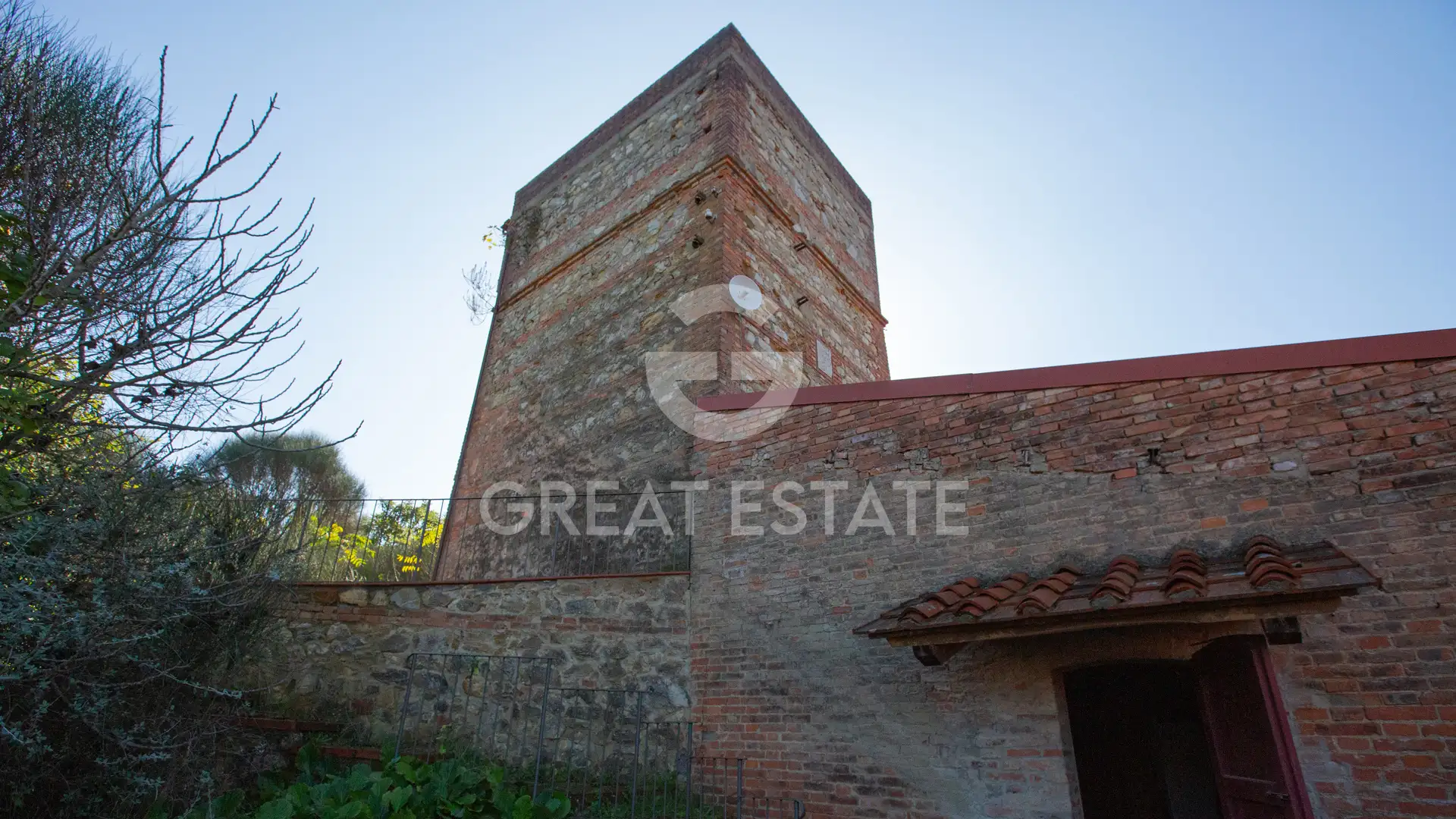 Дом 987м² в Италии, Сиена. Стоимостью 740000€ аренда фото-4