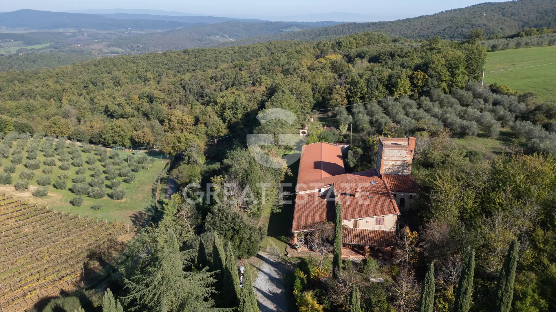 Дом 987м² в Италии, Сиена. Стоимостью 740000€ аренда фото-15