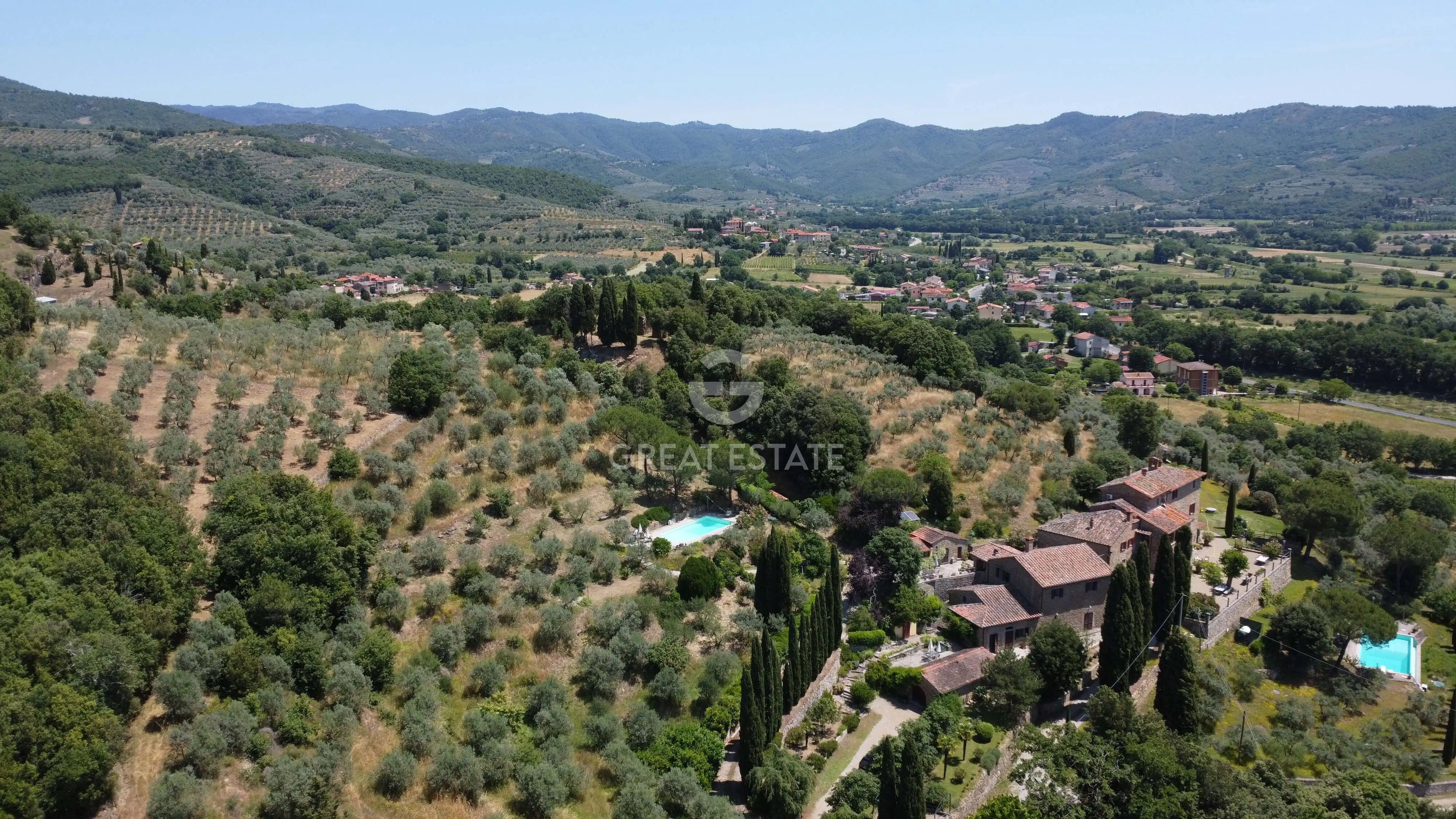Дом 440м² в Италии, Ареццо. Стоимостью 1150000€ аренда фото-10