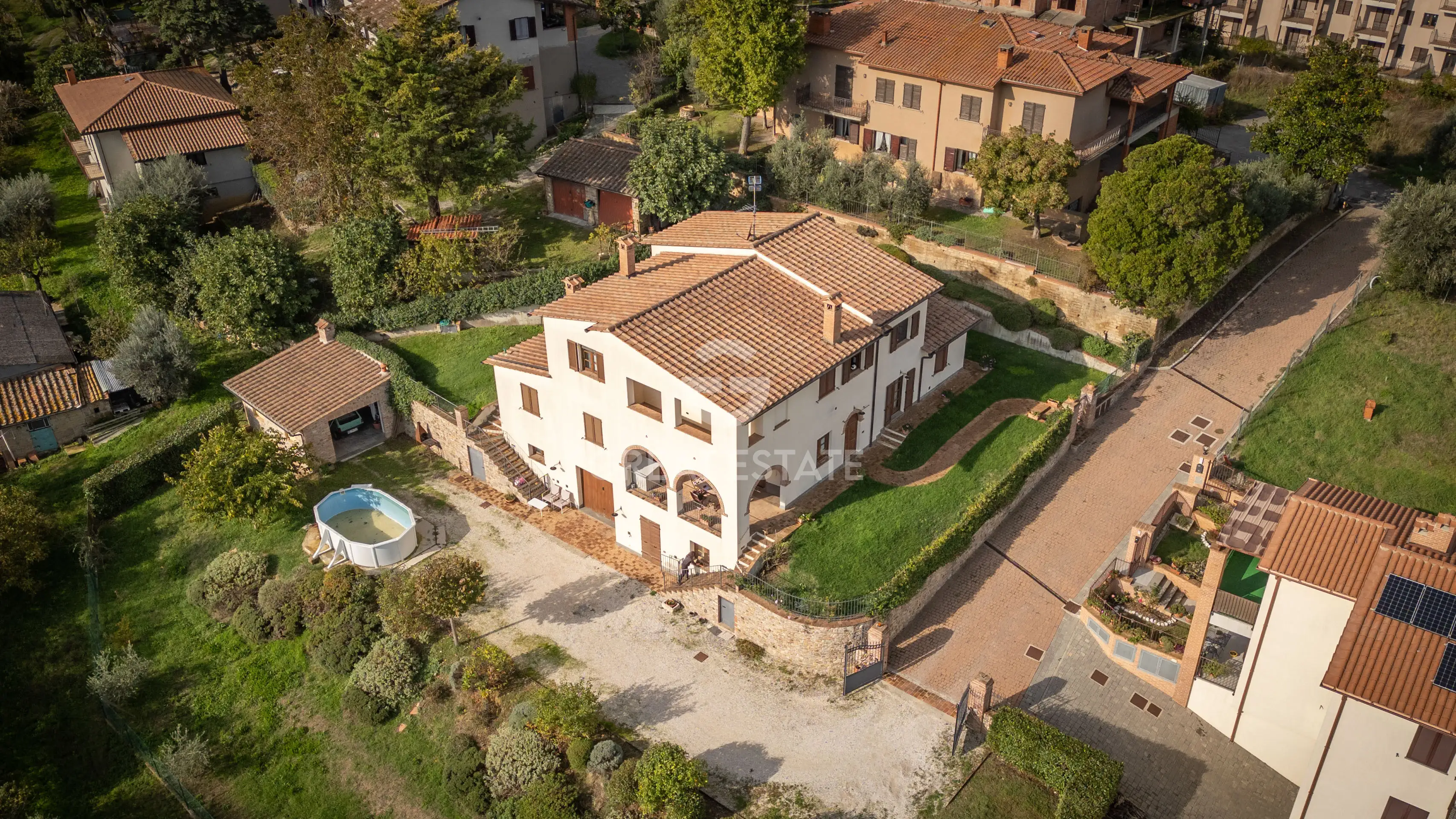 Вилла 516м² в Италии, Перуджа. Стоимостью 720000€ аренда фото-6