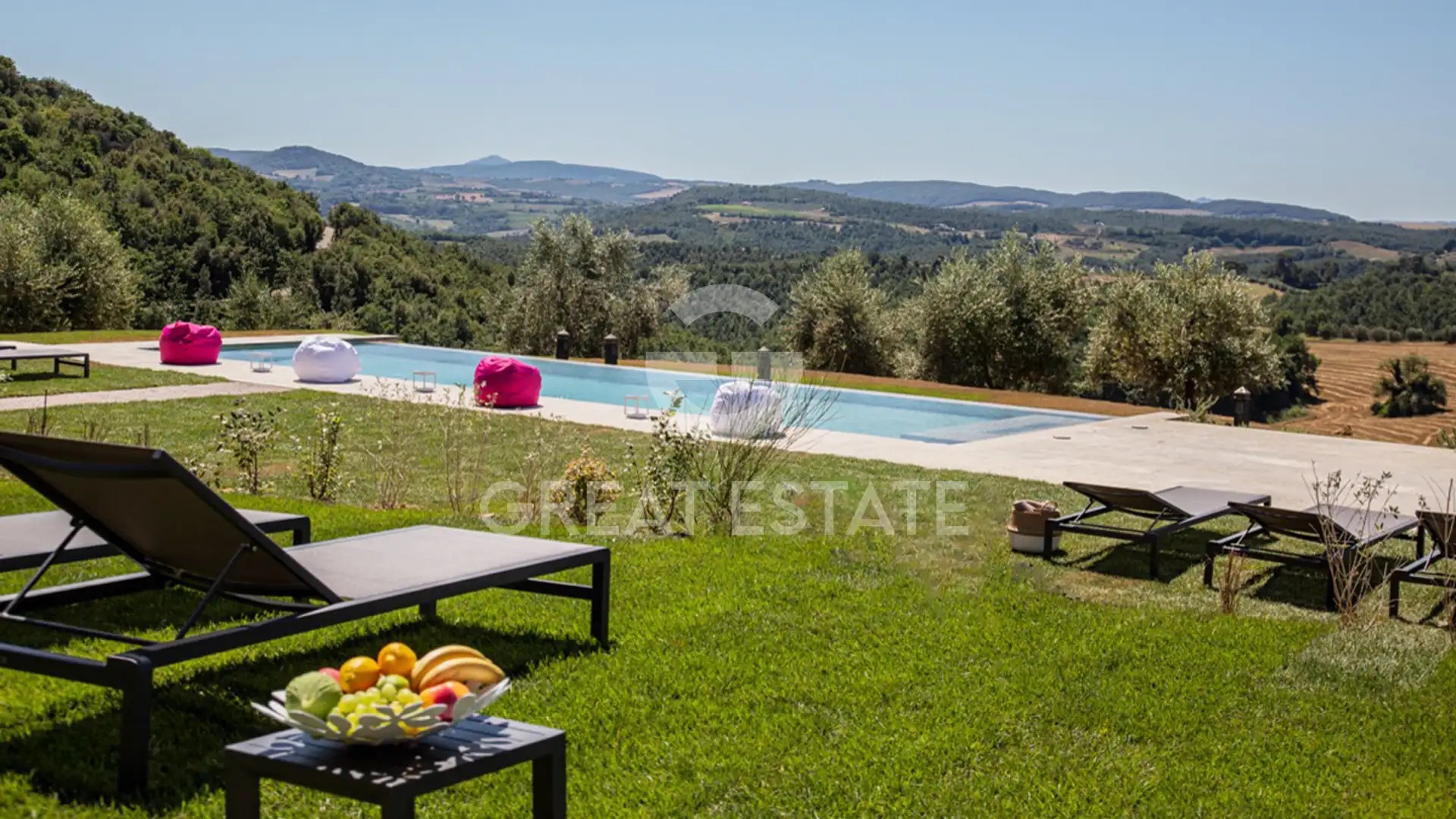 Дом 663м² в Италии, Сиена. Стоимостью 3600000€ аренда фото-4
