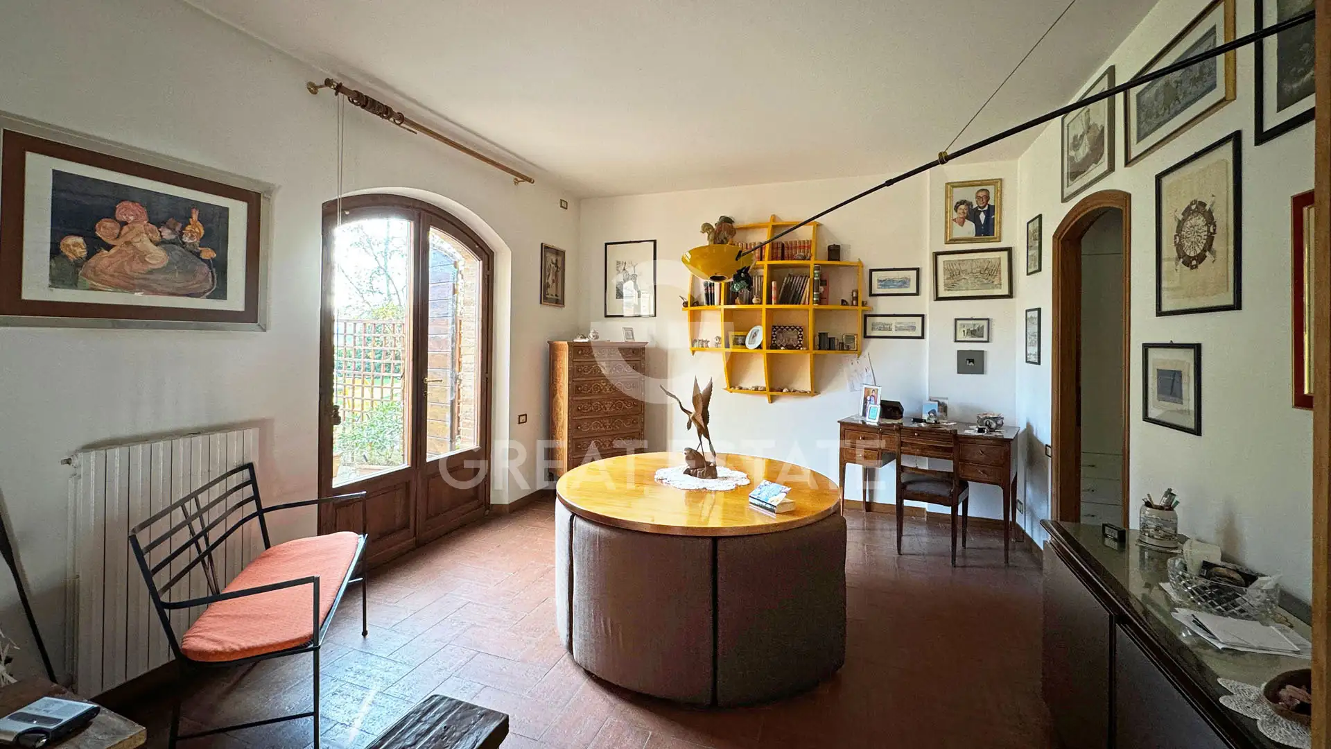 Дом 718м² в Италии, Сиена. Стоимостью 1450000€ аренда фото-11