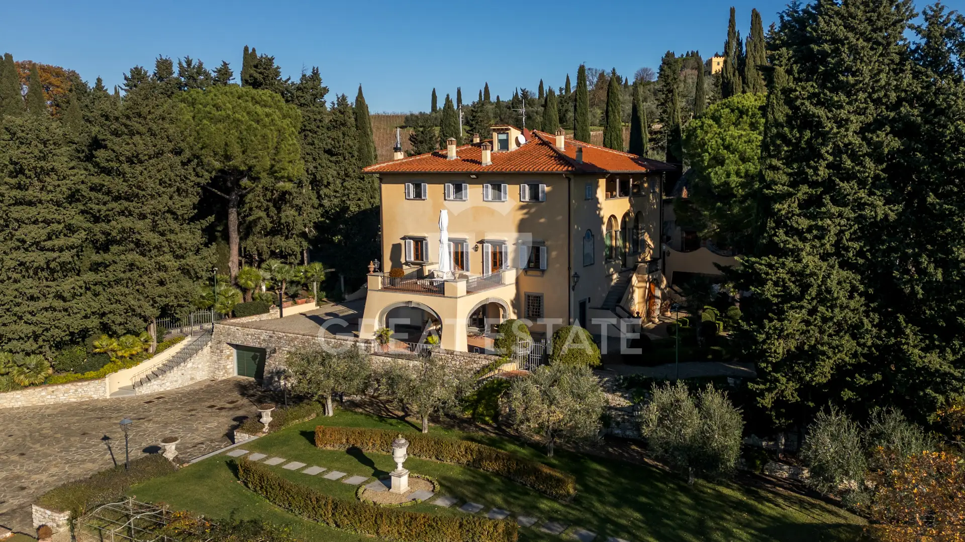 Дом 1221м² в Италии, Флоренция. Стоимостью 7450000€ аренда фото-3