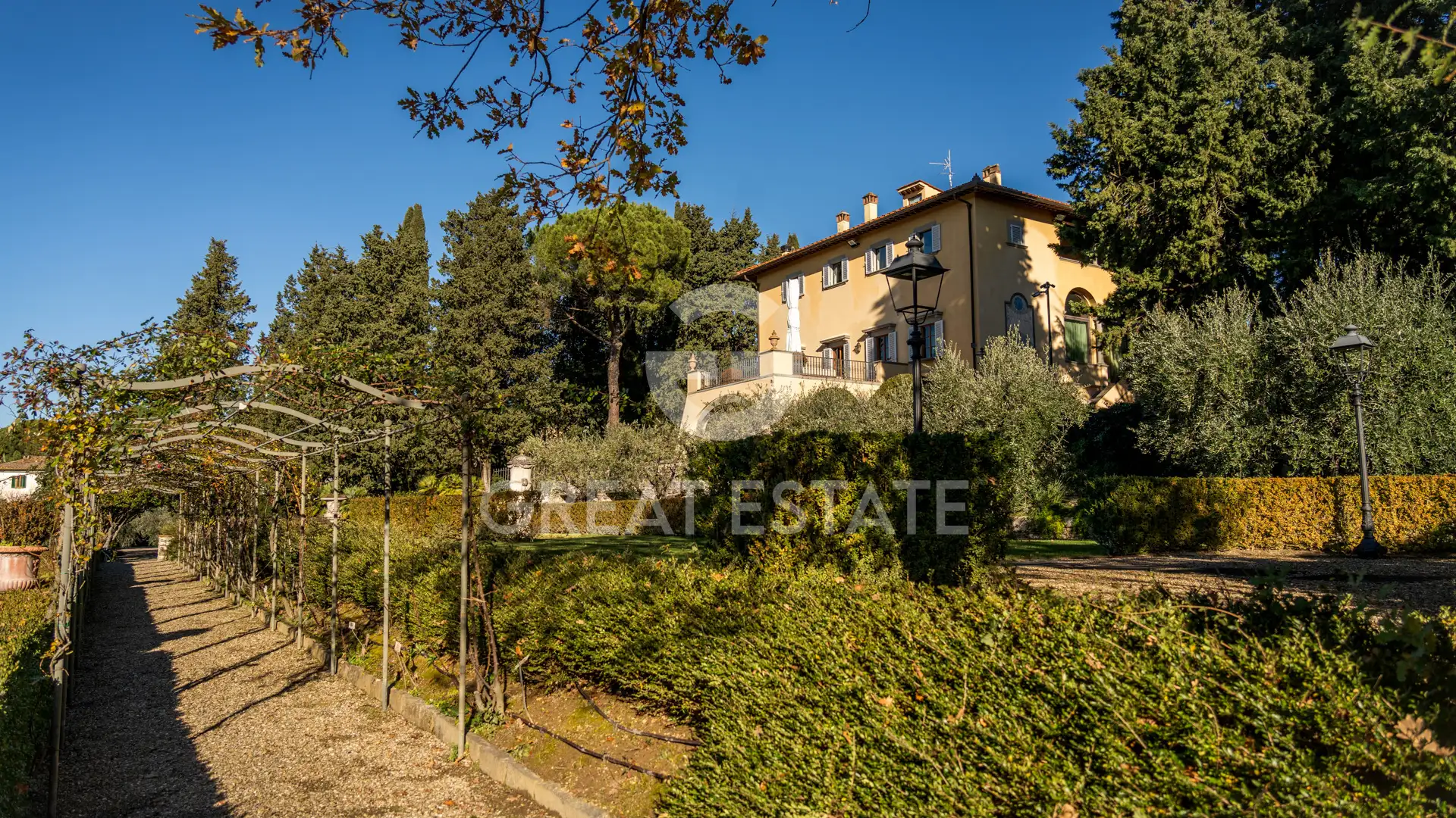 Дом 1221м² в Италии, Флоренция. Стоимостью 7450000€ аренда фото-13