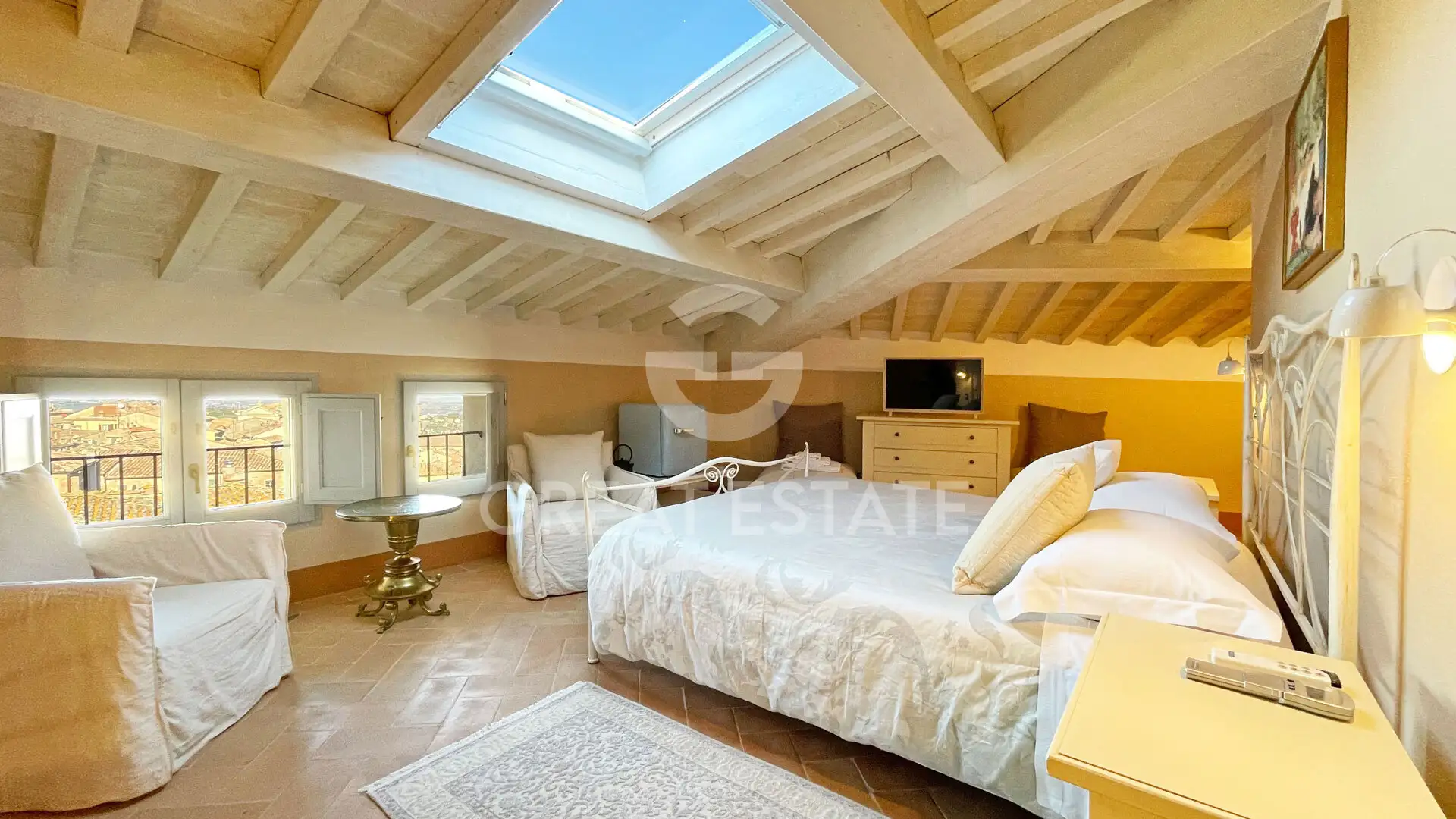 Квартира 128м² в Италии, Сиена. Стоимостью 400000€ аренда фото-5