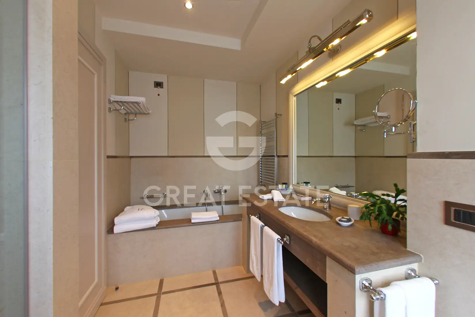 Квартира 135м² в Италии, Сиена. Стоимостью 519750€ аренда фото-11