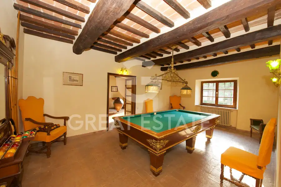 Вилла 880м² в Италии, Сиена. Стоимостью 1630000€ аренда фото-12