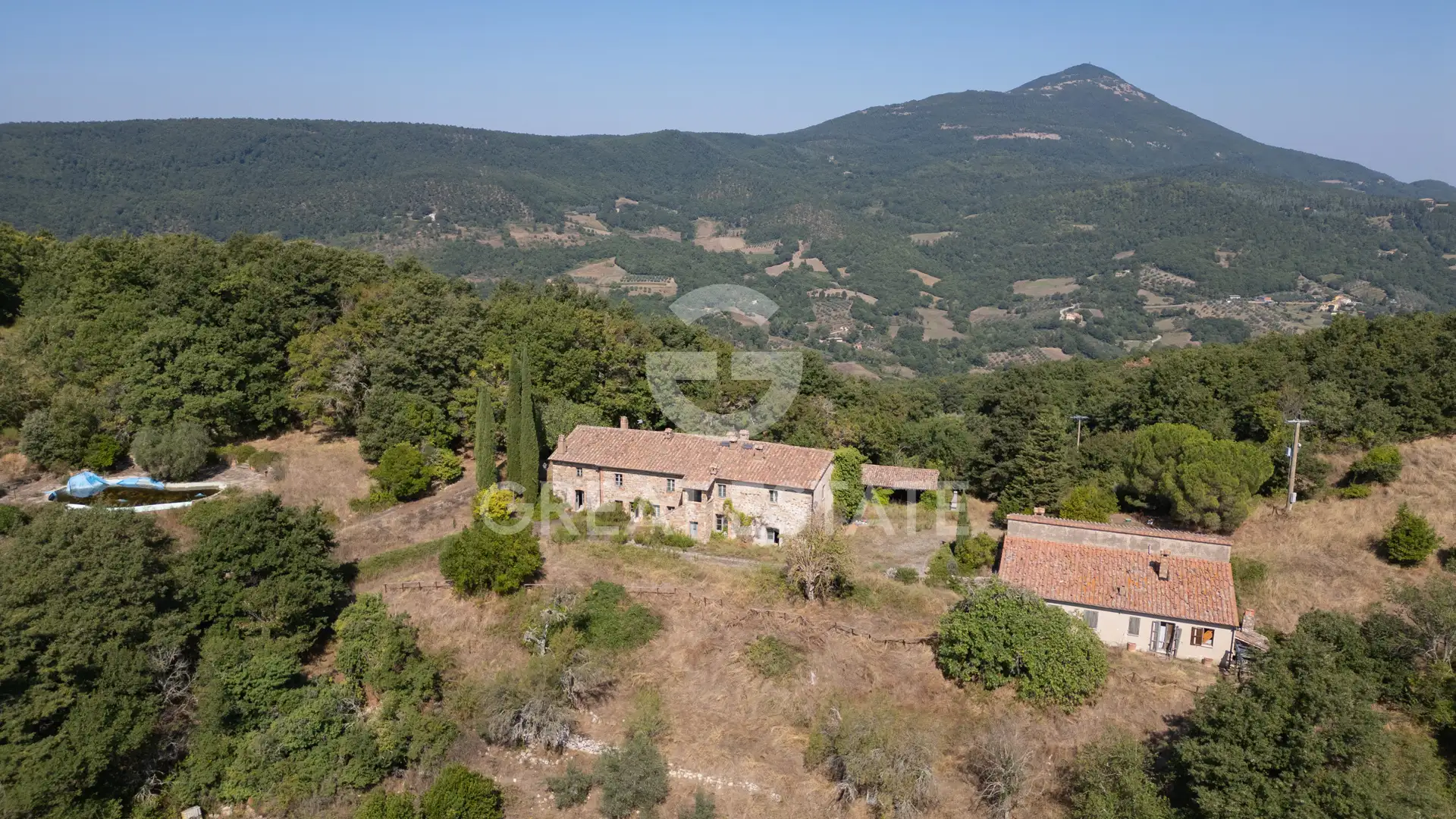 Дом 760м² в Италии, Сиена. Стоимостью 1650000€ аренда фото-2