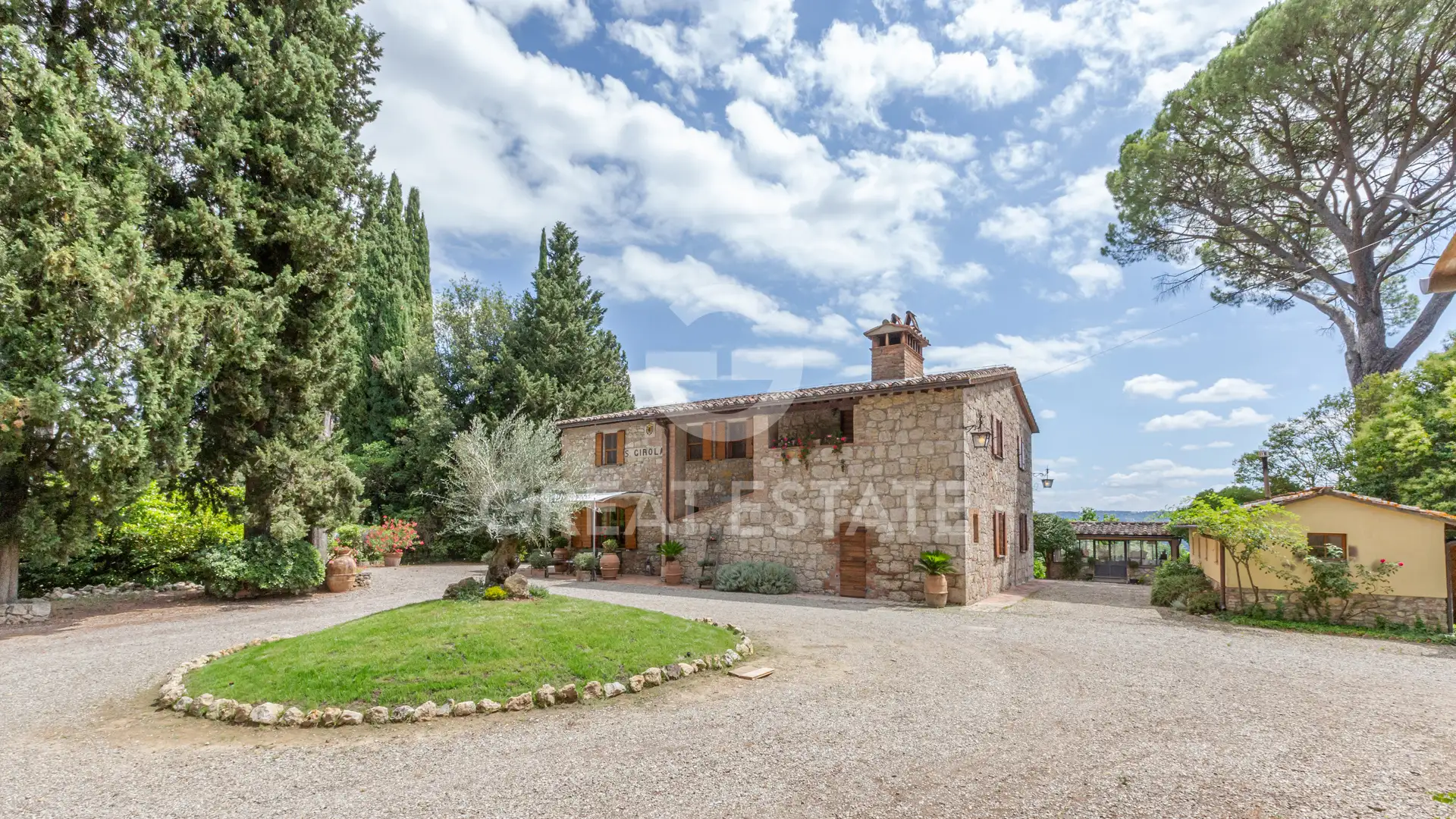 Дом 447м² в Италии, Сиена. Стоимостью 1490000€ аренда фото-4
