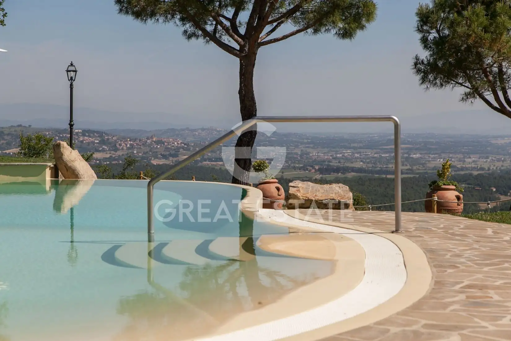 Дом 937м² в Италии, Сиена. Стоимостью 3900000€ аренда фото-1