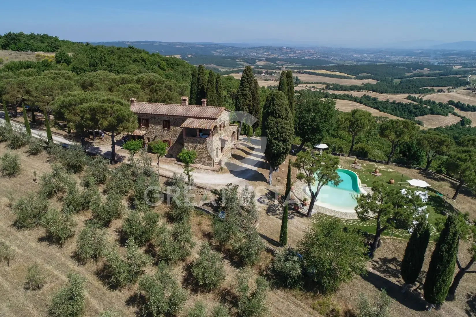 Дом 937м² в Италии, Сиена. Стоимостью 3900000€ аренда фото-4