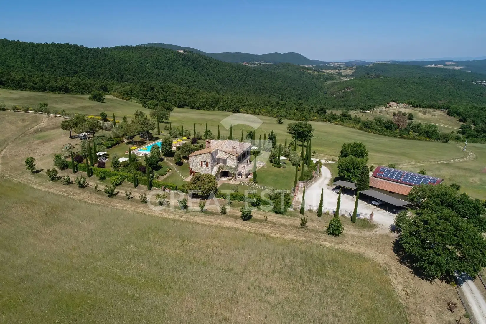 Дом 937м² в Италии, Сиена. Стоимостью 3900000€ аренда фото-11