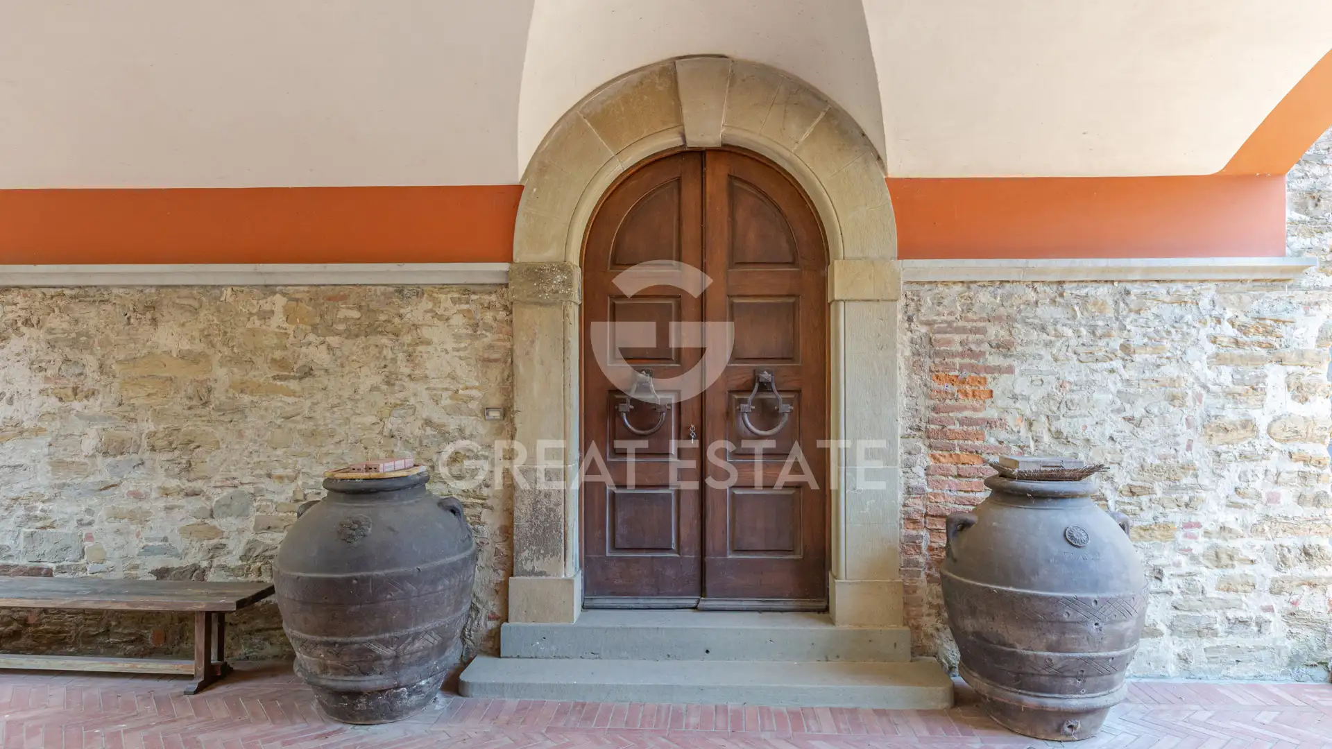 Дом 630м² в Италии, Ареццо. Стоимостью 980000€ аренда фото-12