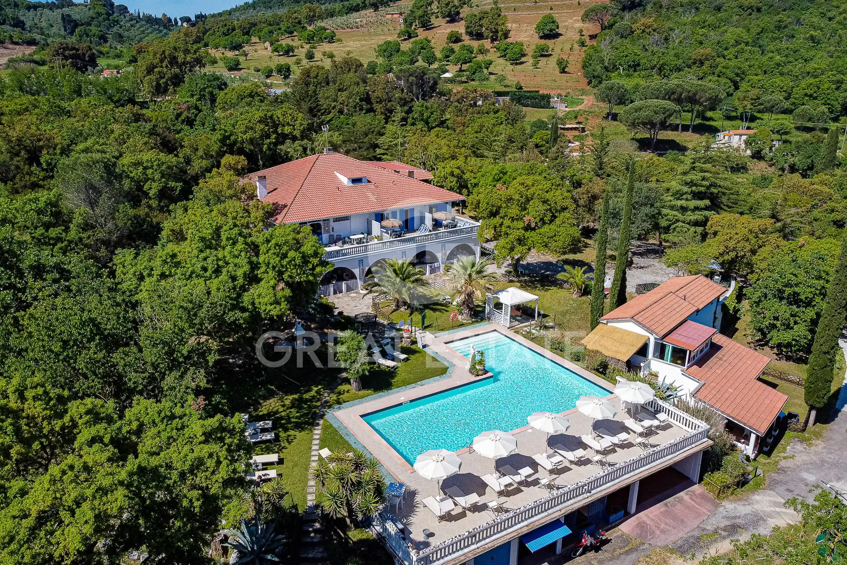 Дом 835м² в Италии, Ливорно. Стоимостью 1200000€ аренда фото-2