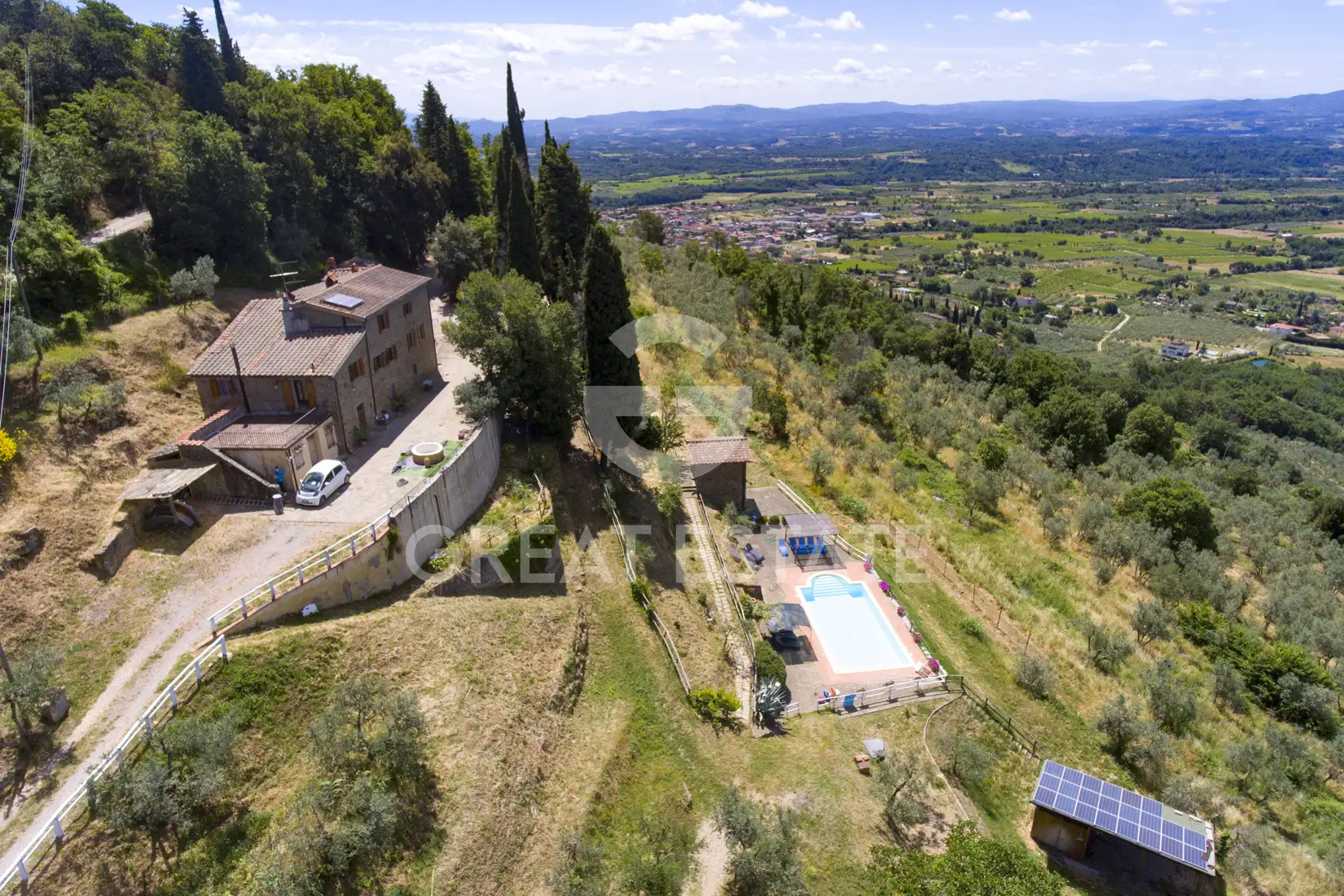 Дом 926м² в Италии, Ареццо. Стоимостью 1500000€ аренда фото-11