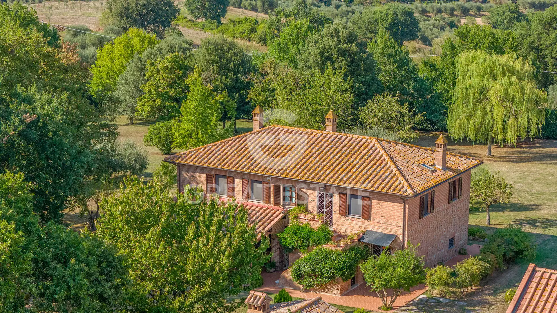 Дом 544м² в Италии, Перуджа. Стоимостью 1100000€ аренда фото-3