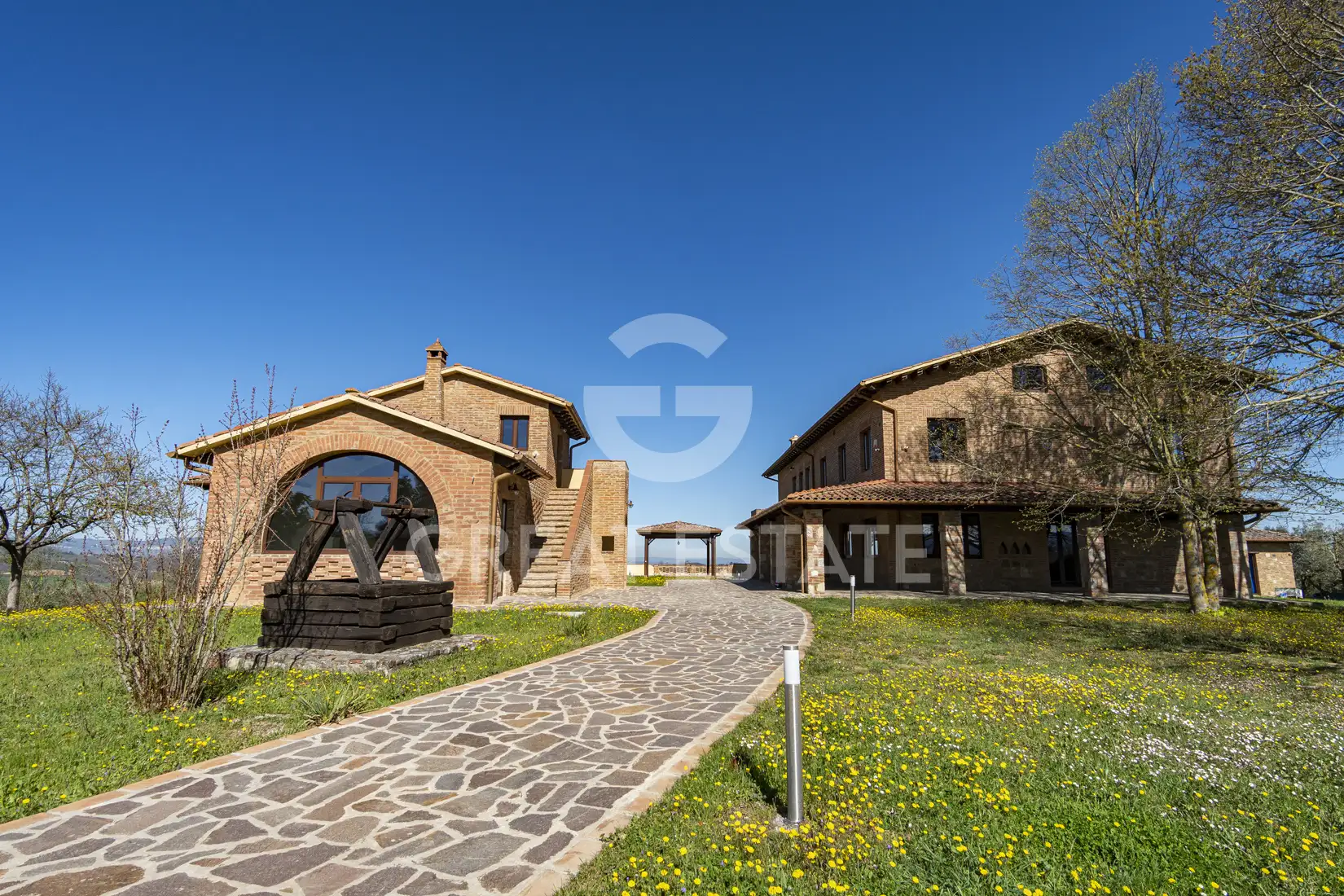 Дом 1648м² в Италии, Перуджа. Стоимостью 3000000€ аренда фото-9