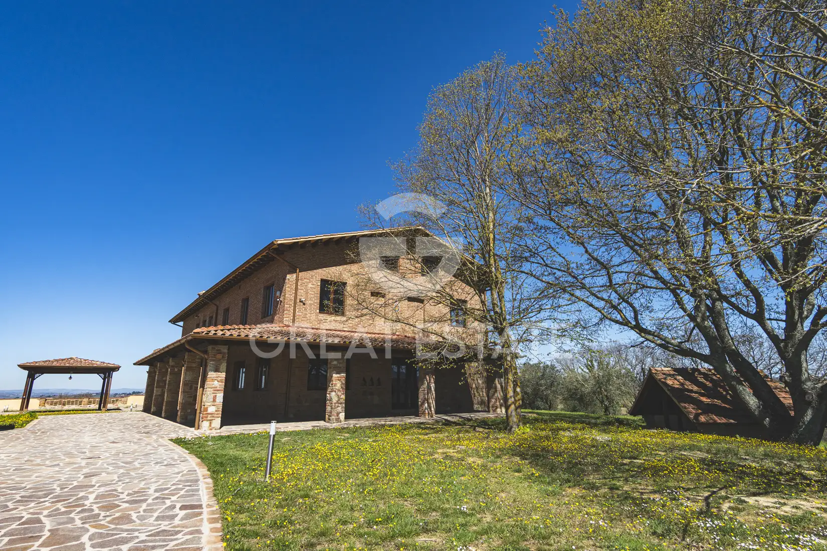 Дом 1648м² в Италии, Перуджа. Стоимостью 3000000€ аренда фото-12